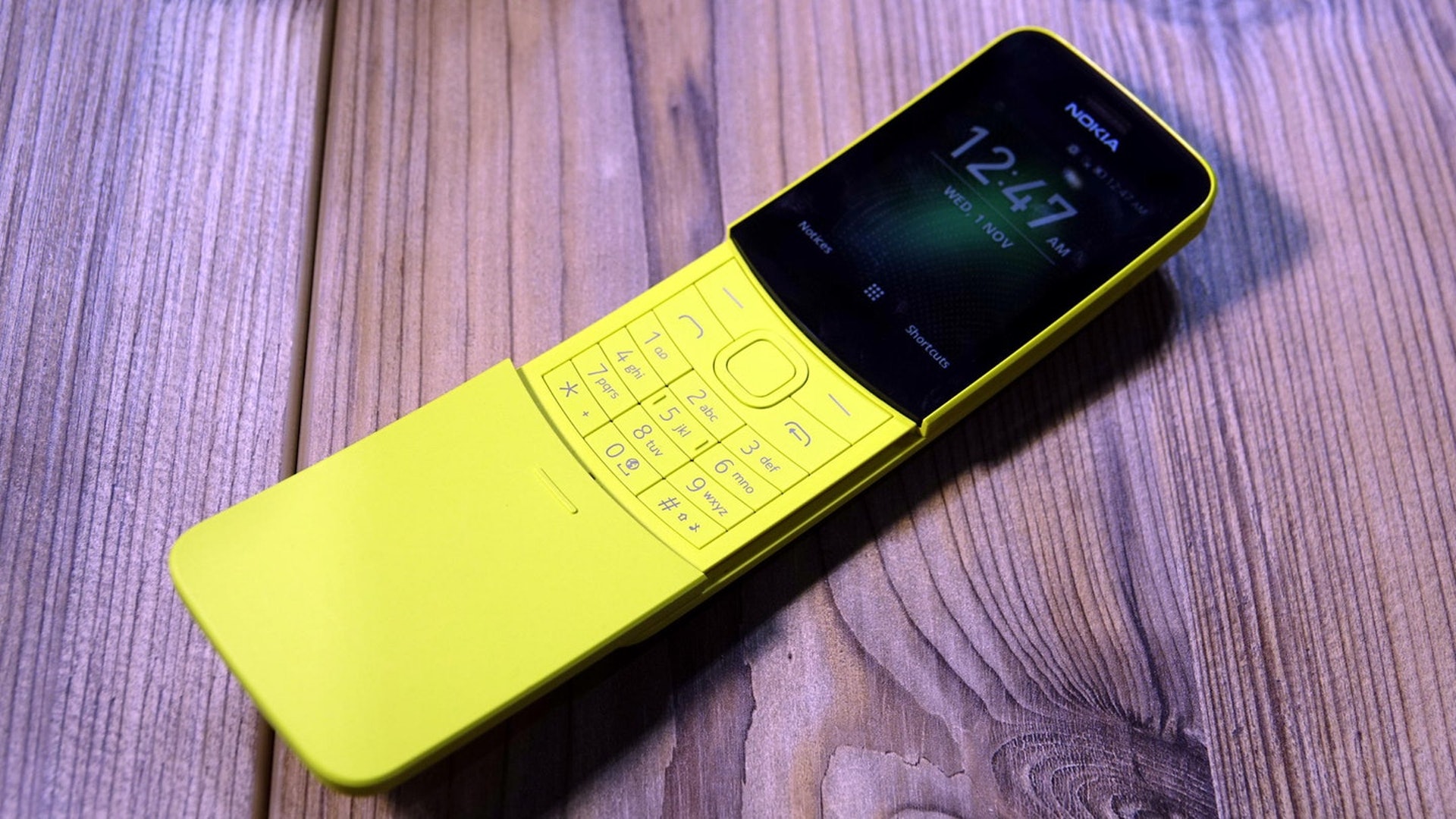 nokia 8110 4g蕉仔行貨到港定價低開港版有得用google 香港01 數碼生活