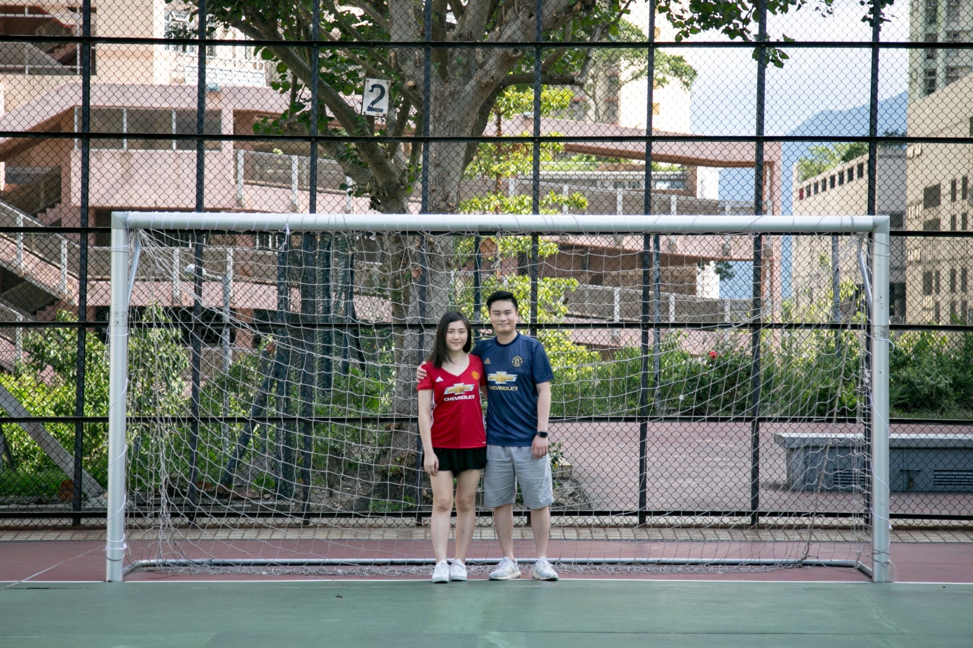 【世界盃】陪男友睇波先惡補球例　最怕是男人波衫當時裝：好呀叔