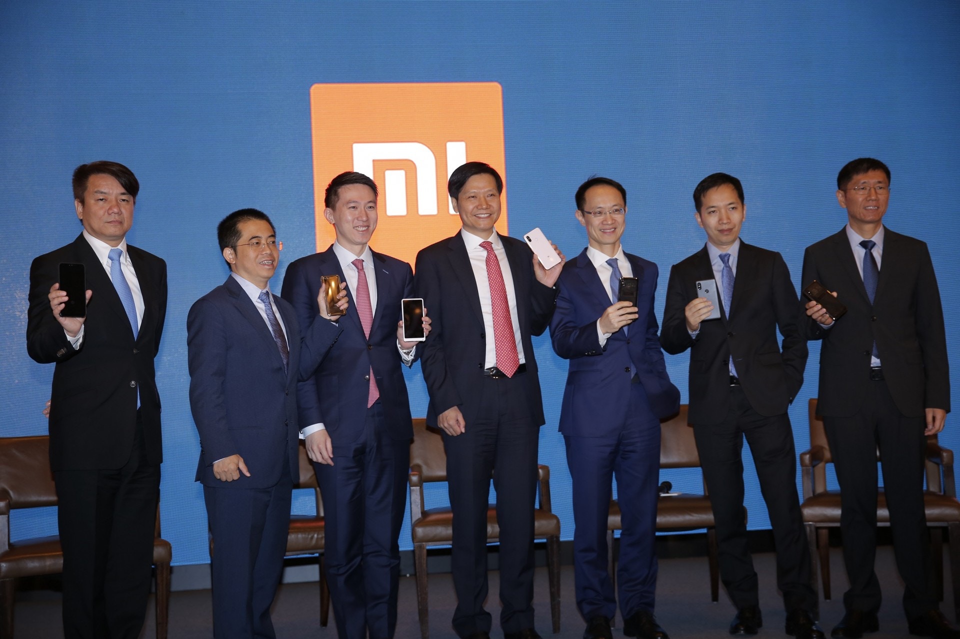 小米上市】首日孖展反應冷清分析指與市況及息口抽升有關