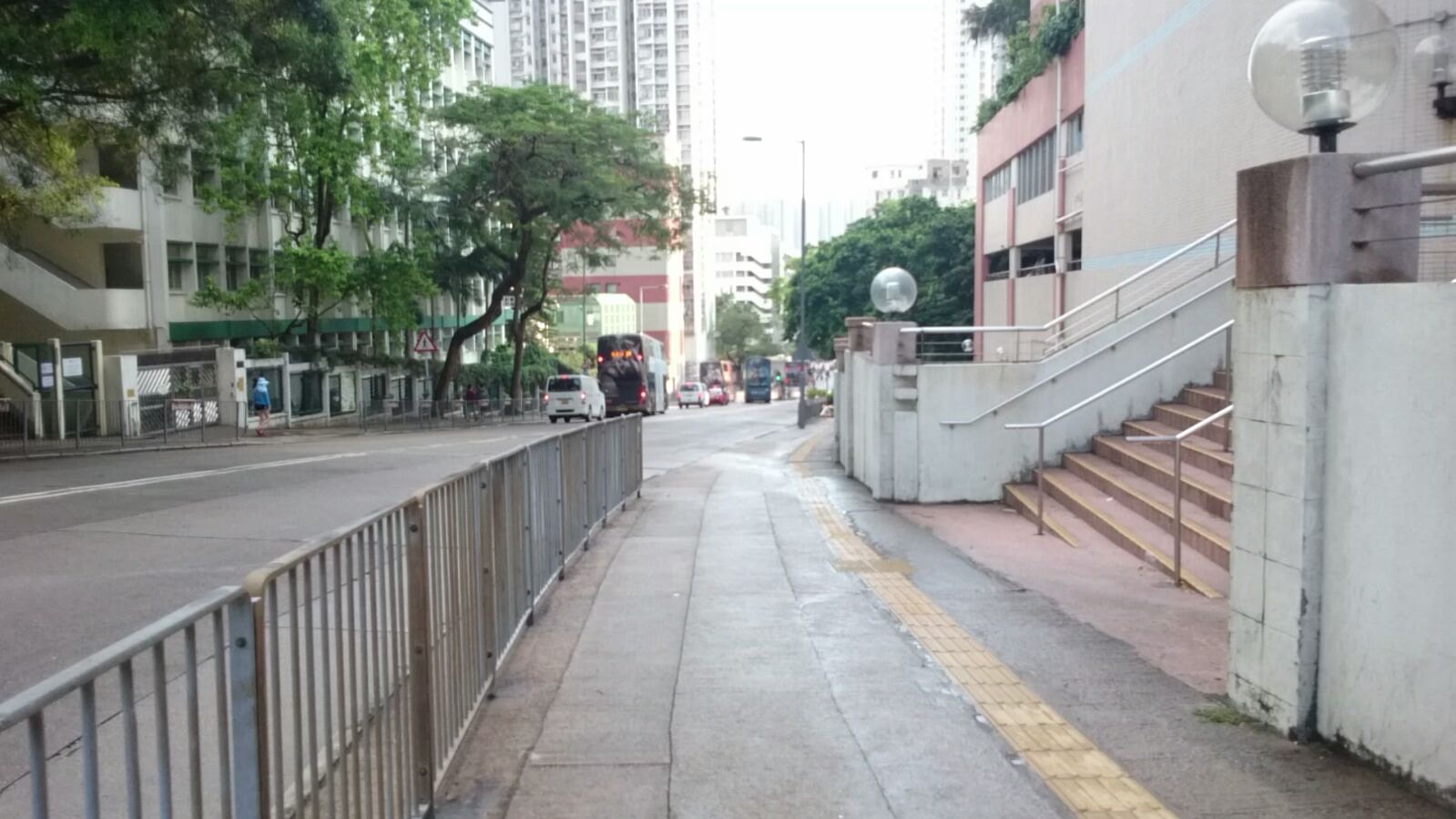 【白田商場無𨋢坐】房署︰長者可行其他路　記者實測︰行到狂標汗