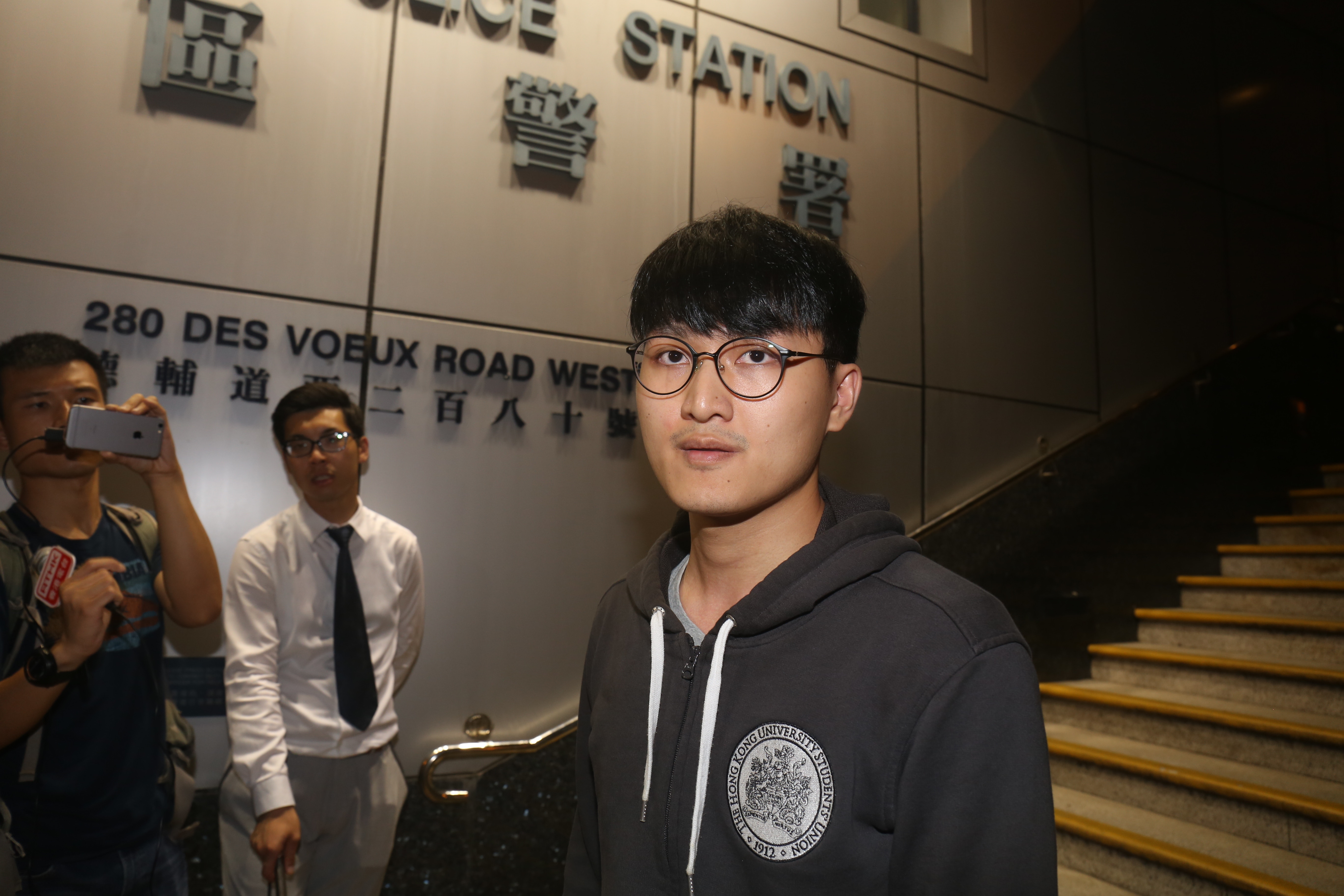 馮敬恩涉三罪　准萬元保釋　周五上庭
