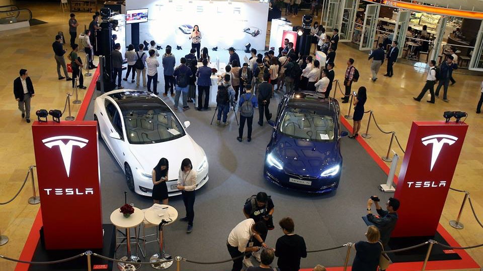 Tesla又有大計 自動駕駛+共享汽車 挑戰Uber Tesla又有大計 自動駕駛+共享汽車 挑戰Uber