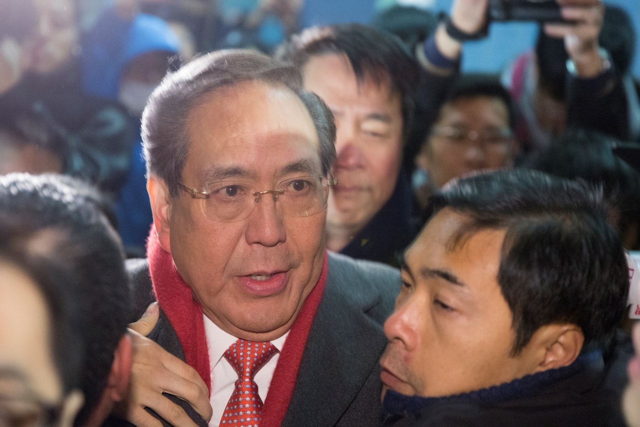 港大校友關注組批評校委會主席李國章處理不善才引發當晚的混亂。(資料圖片) 港大校友關注組批評校委會主席李國章處理不善才引發當晚的混亂。(資料圖片)