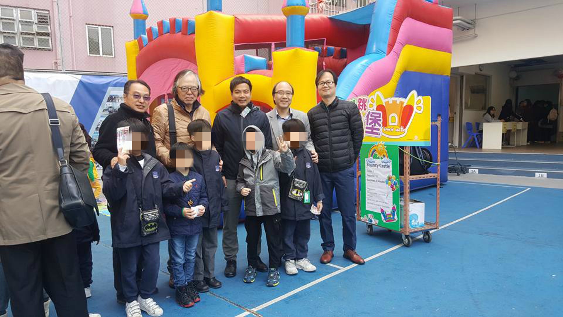 被揭偷步收生私立德萃小學校董會主席及家人承辦校服 田徑訓練 香港01 01偵查 被揭偷步收生私立德萃小學校董會主席及家人承辦校服 田徑訓練 香港01 01偵查