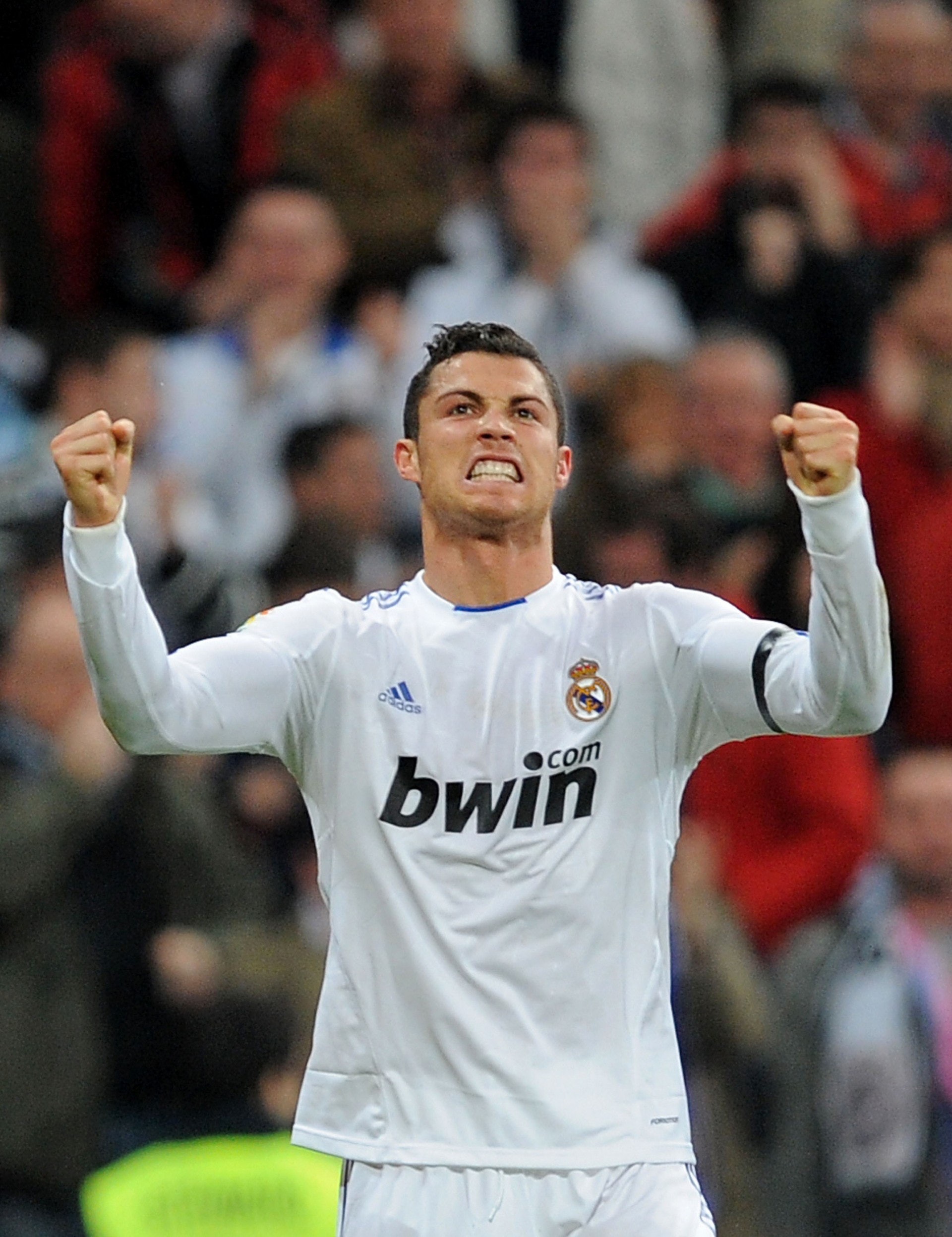 C朗離開皇馬轉投祖雲達斯將訪韓國見bigbang勝利 C朗離開皇馬轉投祖雲達斯將訪韓國見bigbang勝利