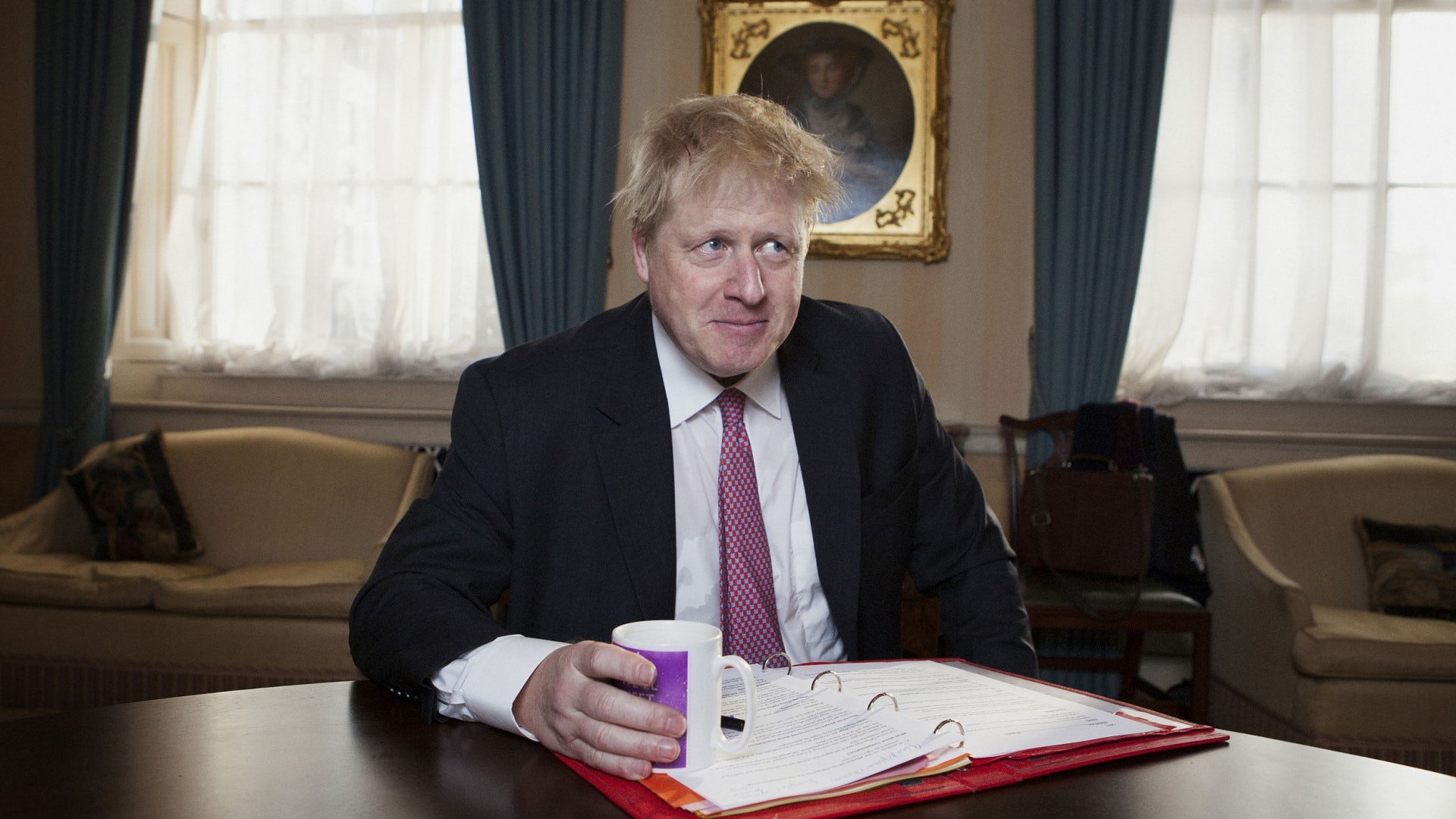 英媒:約翰遜辭任不足兩周撰寫報社專欄 藐視部長級官員卸任規定 英媒:約翰遜辭任不足兩周撰寫報社專欄 藐視部長級官員卸任規定