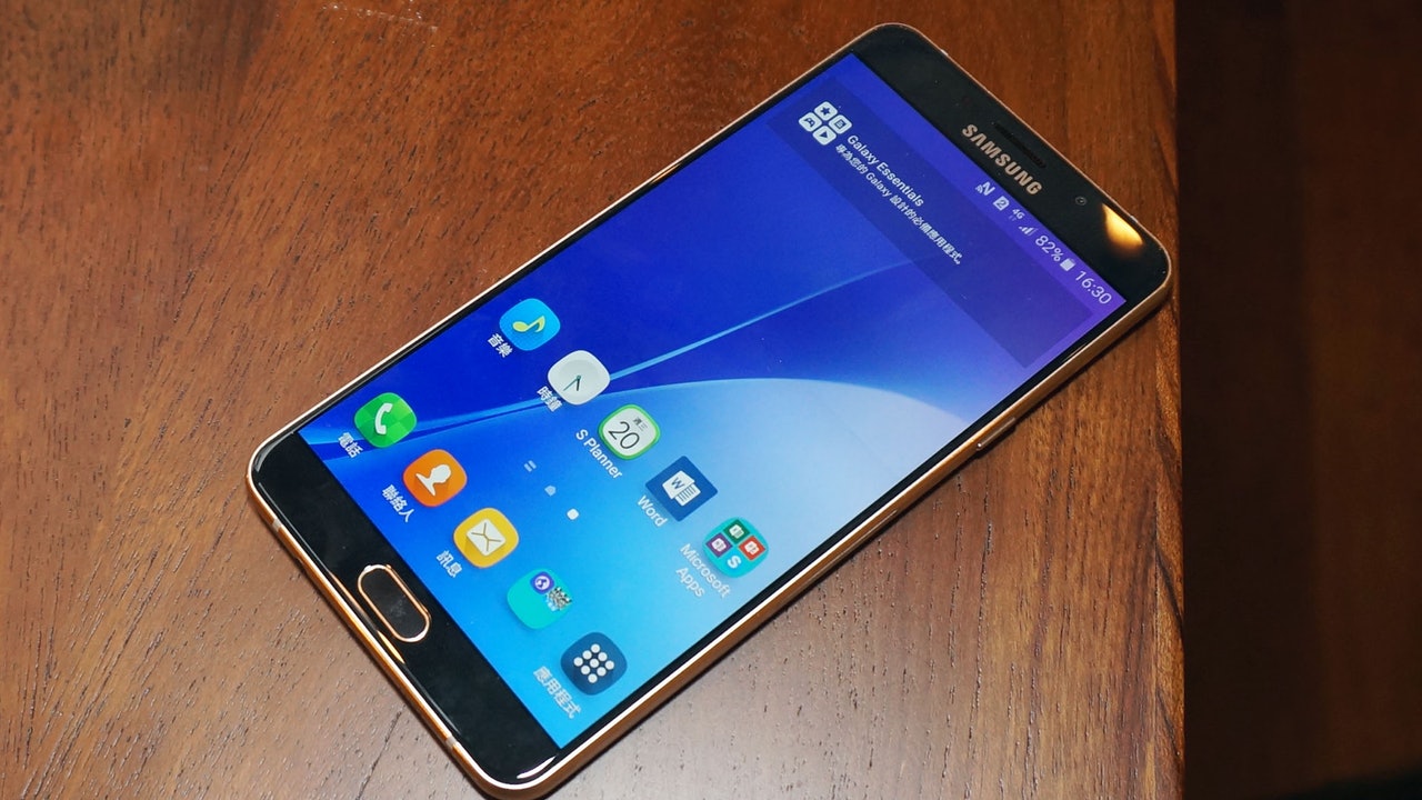 媲美旗艦級三星galaxy 一手速測 香港01 好生活 媲美旗艦級三星galaxy 一手速測 香港01 好生活