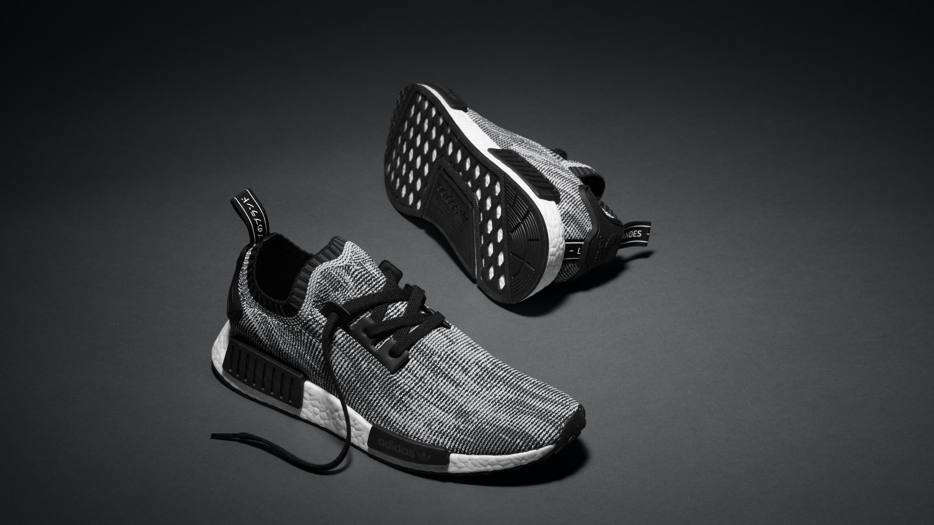 adidas NMD R1 adidas NMD R1