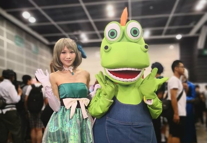 【殺入動漫展．多圖】當清潔龍阿德遇上Cosplay少女
