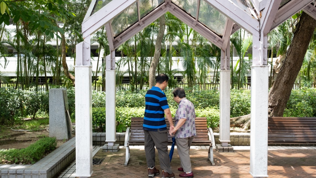【照顧照顧者.六】外國立法肯定貢獻 喘息服務有助減壓 【照顧照顧者.六】外國立法肯定貢獻 喘息服務有助減壓