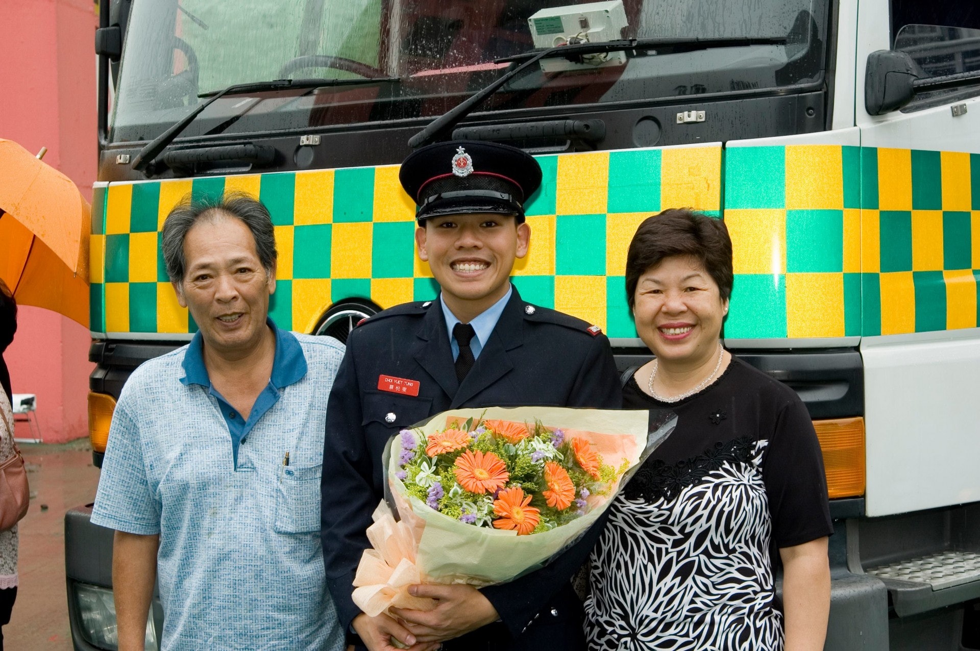 馬菲現已移民台灣專職寫作,之前他從事救護員十年。(受訪者提供) 馬菲現已移民台灣專職寫作,之前他從事救護員十年。(受訪者提供)