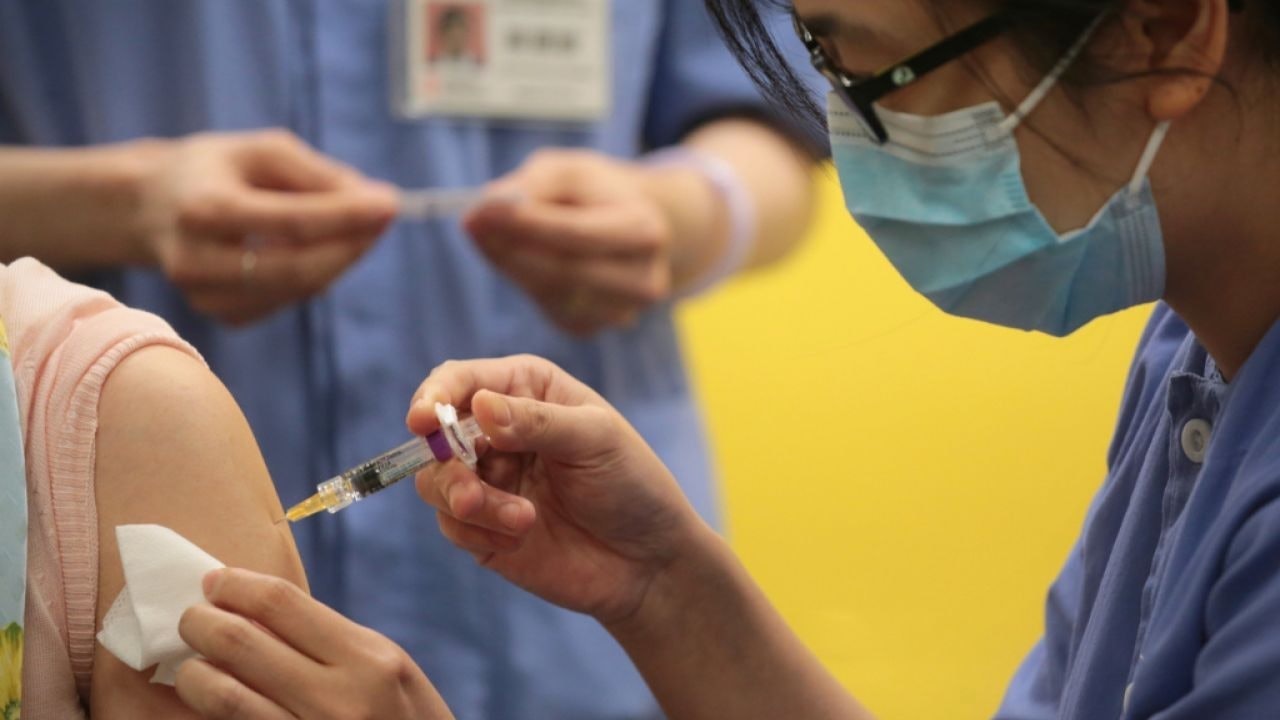 衞生署調查6歲男童感染甲型流感嚴重個案 證實患者近期無外遊 衞生署調查6歲男童感染甲型流感嚴重個案 證實患者近期無外遊