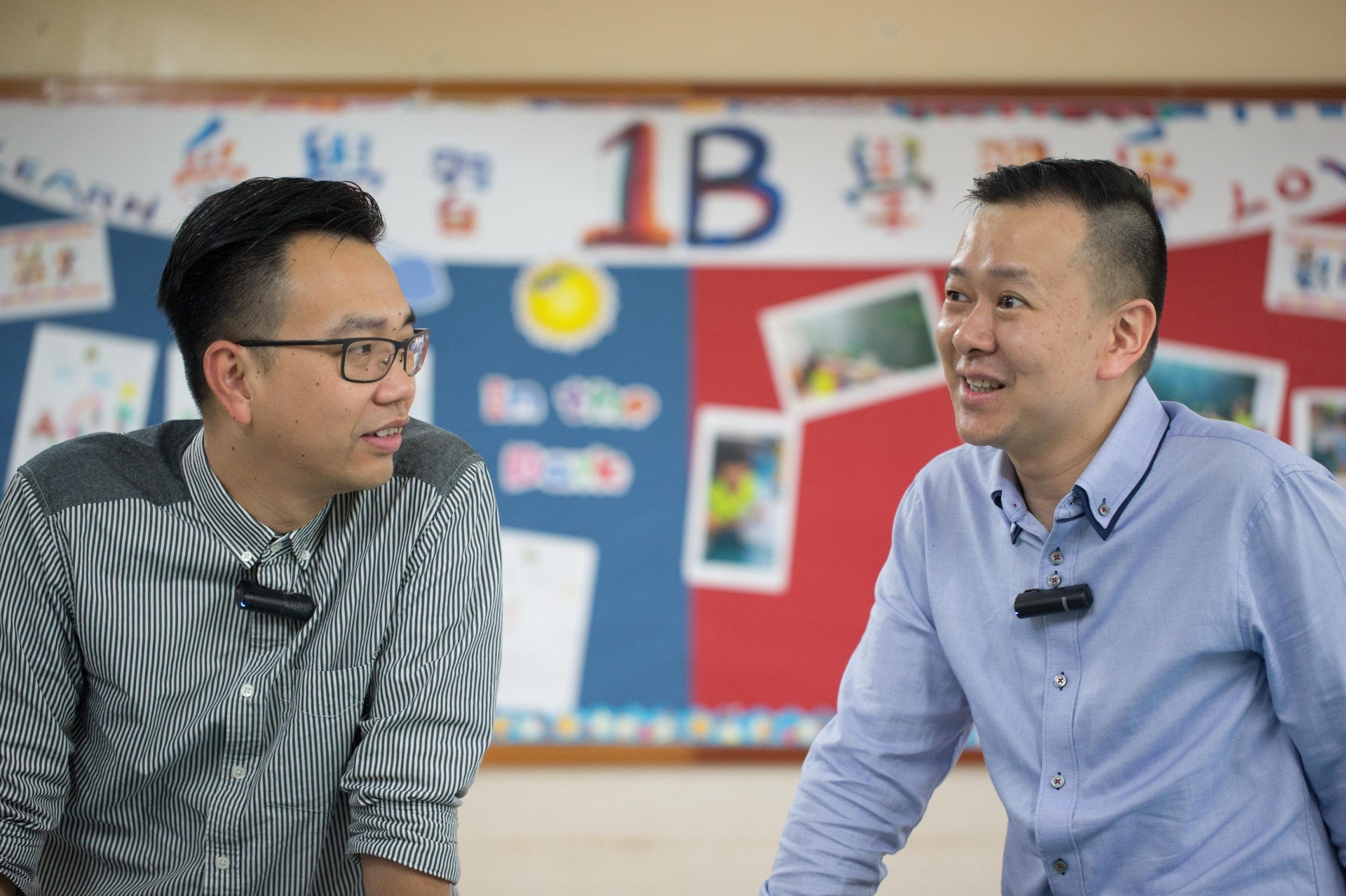 踏入9月,朱子穎校長(左)會將浸信會天虹小學交給馮耀章校長(右)。(梁鵬威攝) 踏入9月,朱子穎校長(左)會將浸信會天虹小學交給馮耀章校長(右)。(梁鵬威攝)