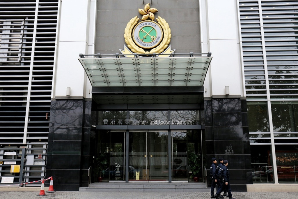 補習導師涉訛稱中學化學科主任　違反商品說明條例被捕