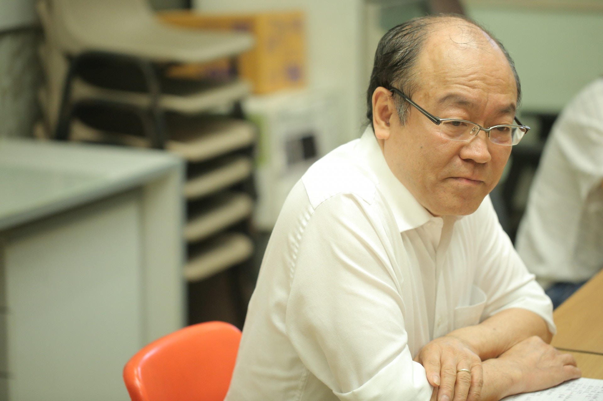 馮檢基表示，倘泛民不舉辦初選，積極考慮自己角色。（林若勤攝）
