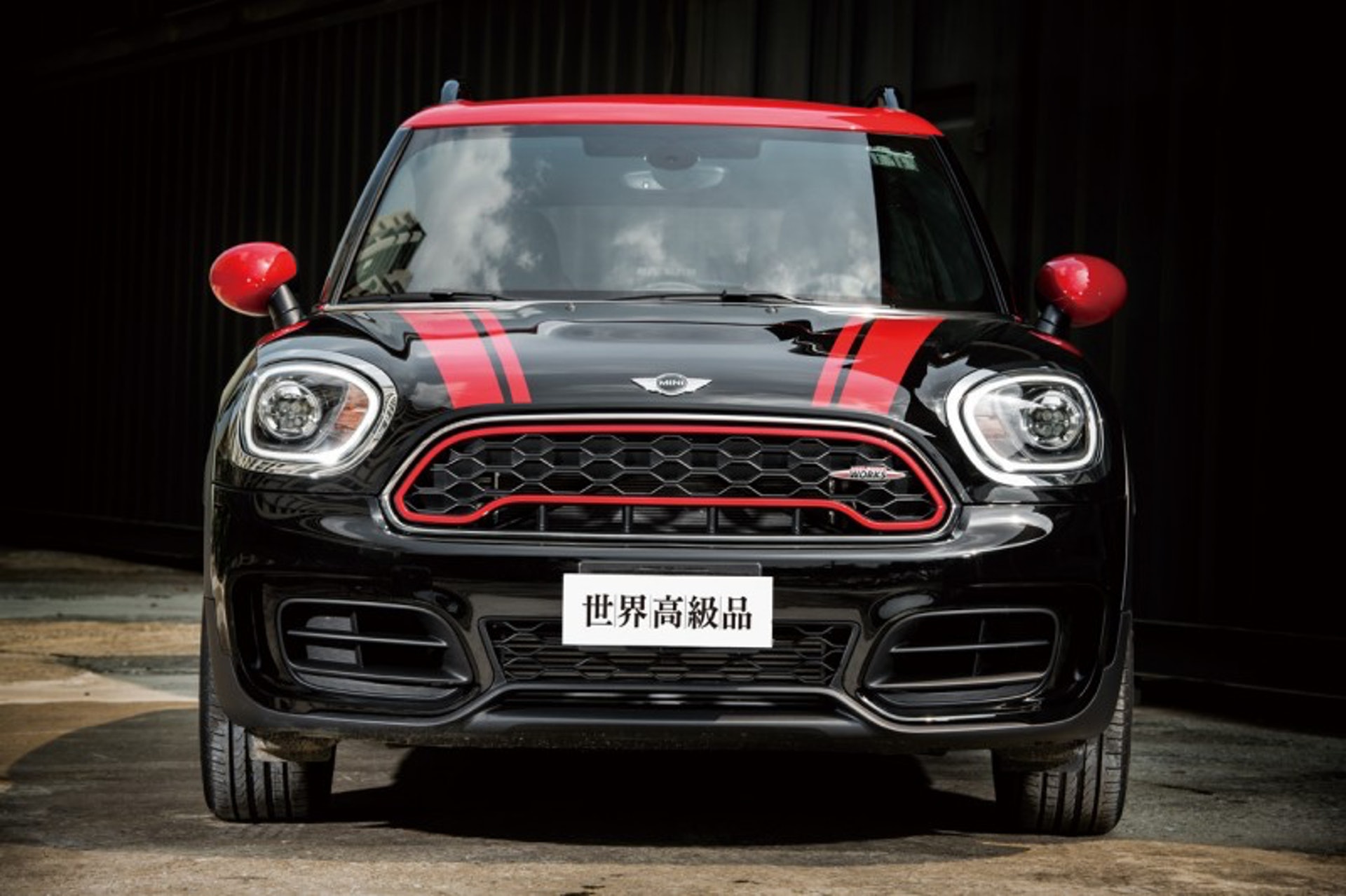 Mini Countryman All4 引人入勝的紅黑型格suv 香港01 名車