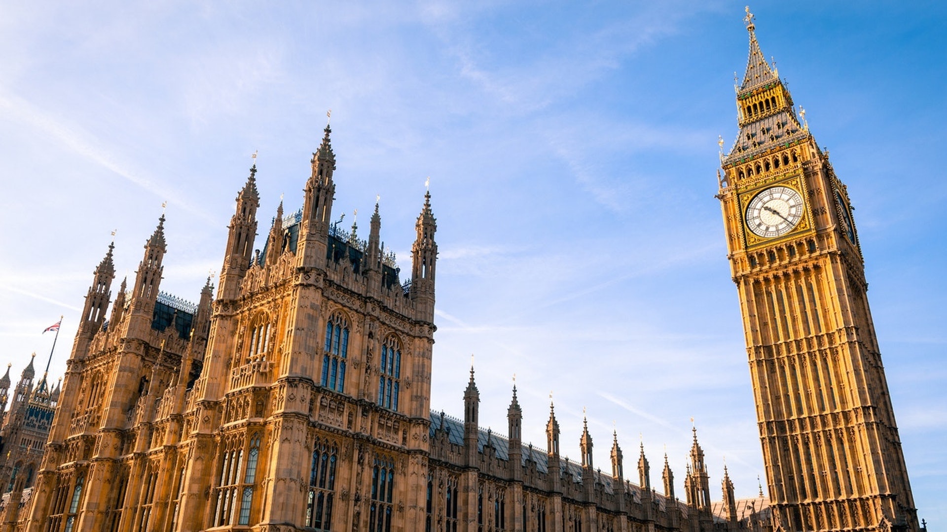 英國政府發表的最新「香港問題半年報告」,提及《中英聯合聲明》和《基本法》,保障本港言論和學術自由,又認為港獨等的討論受到壓力。 英國政府發表的最新「香港問題半年報告」,提及《中英聯合聲明》和《基本法》,保障本港言論和學術自由,又認為港獨等的討論受到壓力。