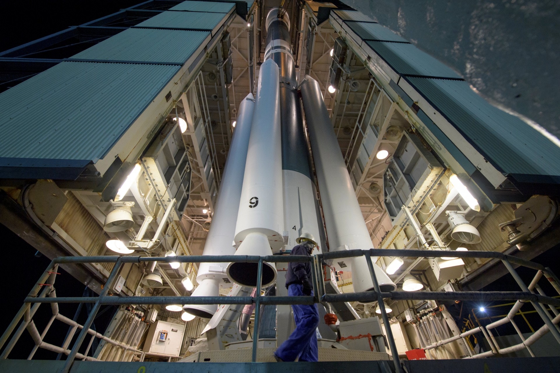 NASA發射雷射衛星測冰層變化　闊度僅及兩枝鉛筆都探測到