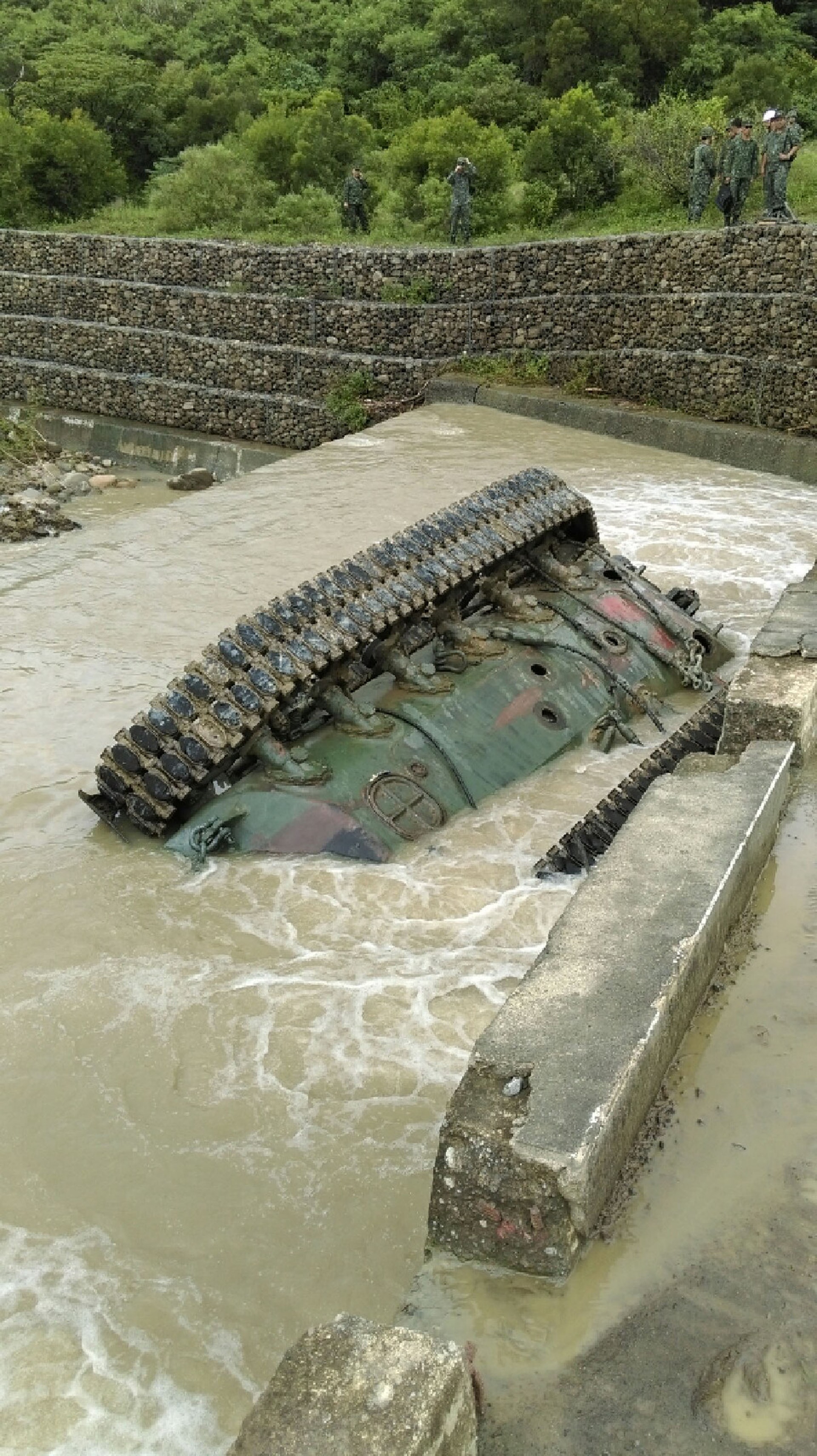 據台灣國防部消息,台灣在80年代成立陸軍戰車發展中心,初期為開發軍用裝甲車,於1984年與通用動力合作開發CM11開發,讓陸軍取得第二代主力戰車。(中央社) 據台灣國防部消息,台灣在80年代成立陸軍戰車發展中心,初期為開發軍用裝甲車,於1984年與通用動力合作開發CM11開發,讓陸軍取得第二代主力戰車。(中央社)