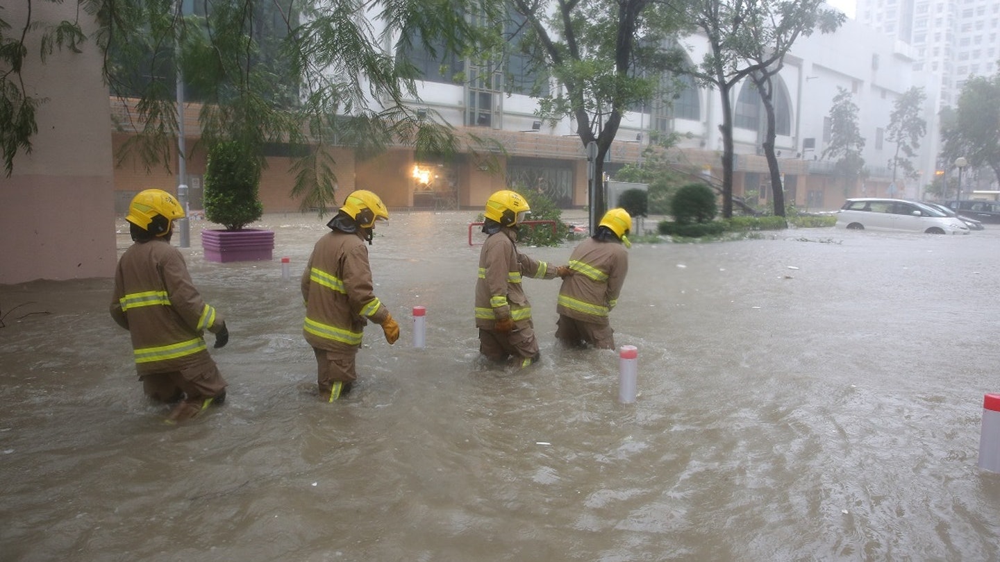 颱風山竹】消防五個工會發信向會員致謝:無懼風雨為民解困