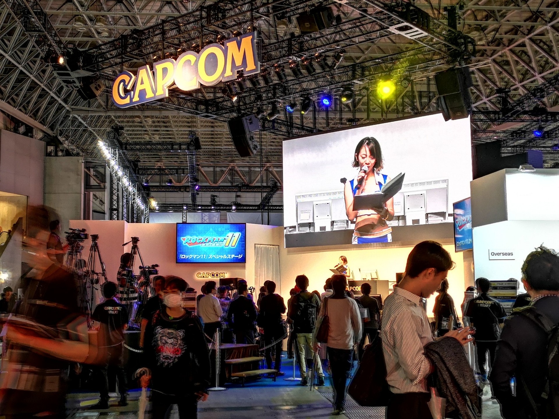 【TGS 2018】東京遊戲展 Tokyo Game Show 2018正如火如荼舉行中,01宅民黨當然亦有特派專員為大家實地考察,現在就為大家送上會場Capcom攤位的實地報告(以及最重要的Show Girl照片)。 【TGS 2018】東京遊戲展 Tokyo Game Show 2018正如火如荼舉行中,01宅民黨當然亦有特派專員為大家實地考察,現在就為大家送上會場Capcom攤位的實地報告(以及最重要的Show Girl照片)。