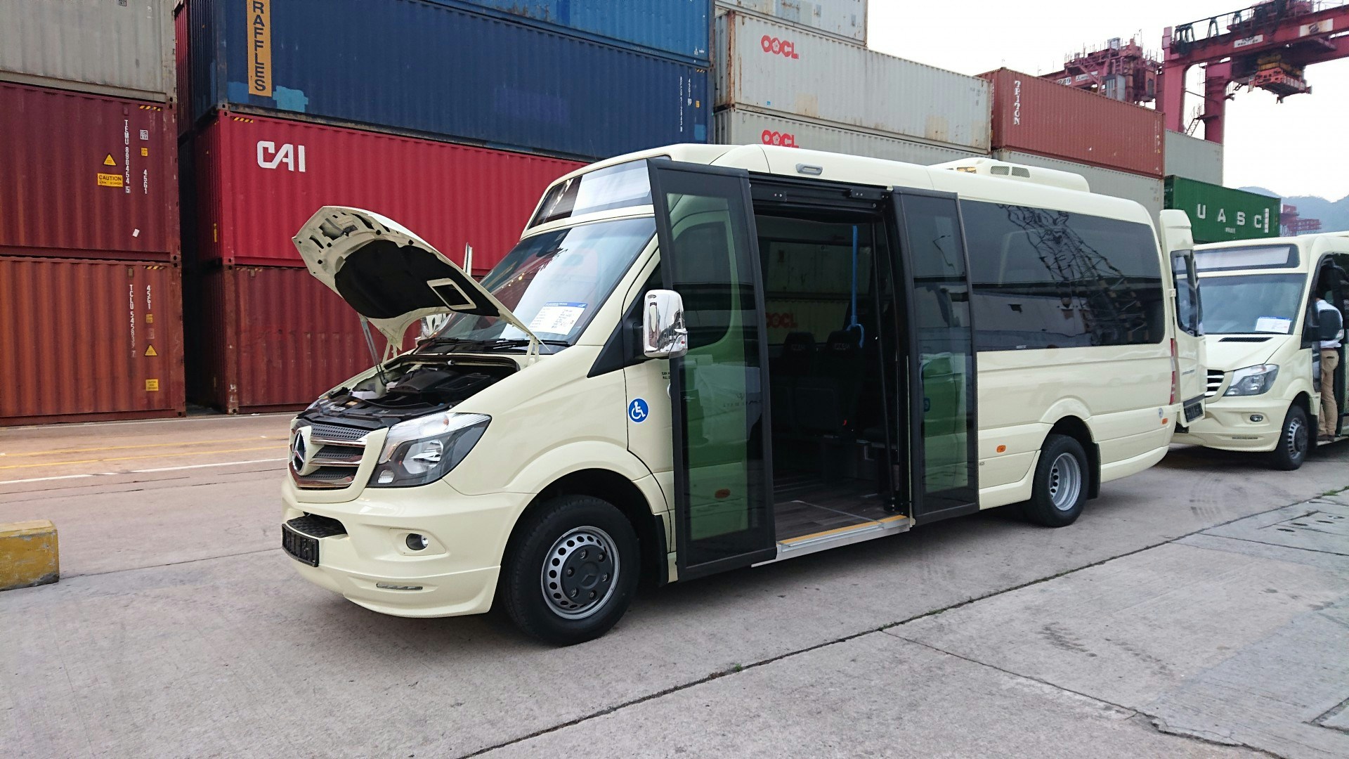 由捷輝汽車營辦的第三架低地台小巴已於上月5日抵港，現正進行內部測試，料今年底投入服務。( 巴士台HK Bus Channel提供）