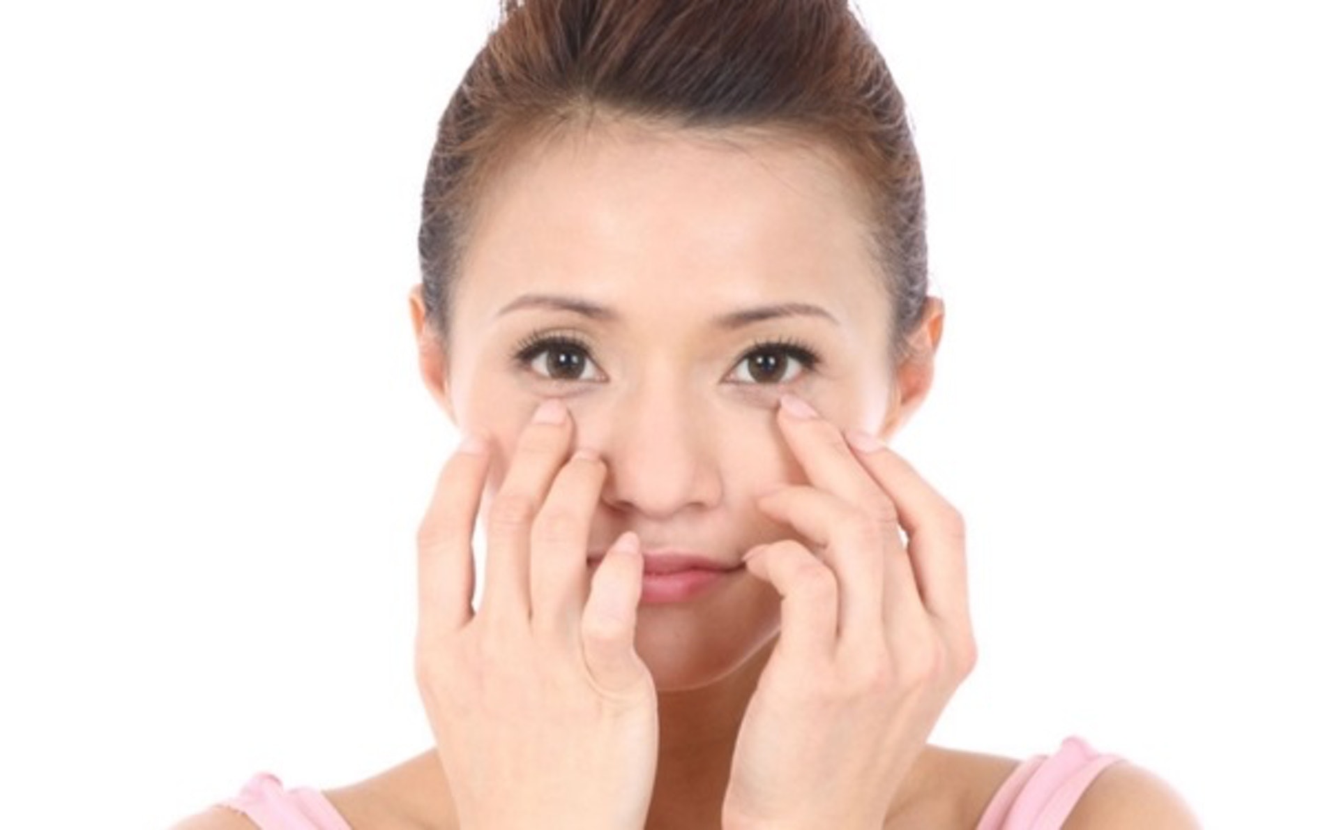 眼乾會乾到沒有眼淚?並不,乾眼症可能會令患者淚流不停。(VCG) 眼乾會乾到沒有眼淚?並不,乾眼症可能會令患者淚流不停。(VCG)