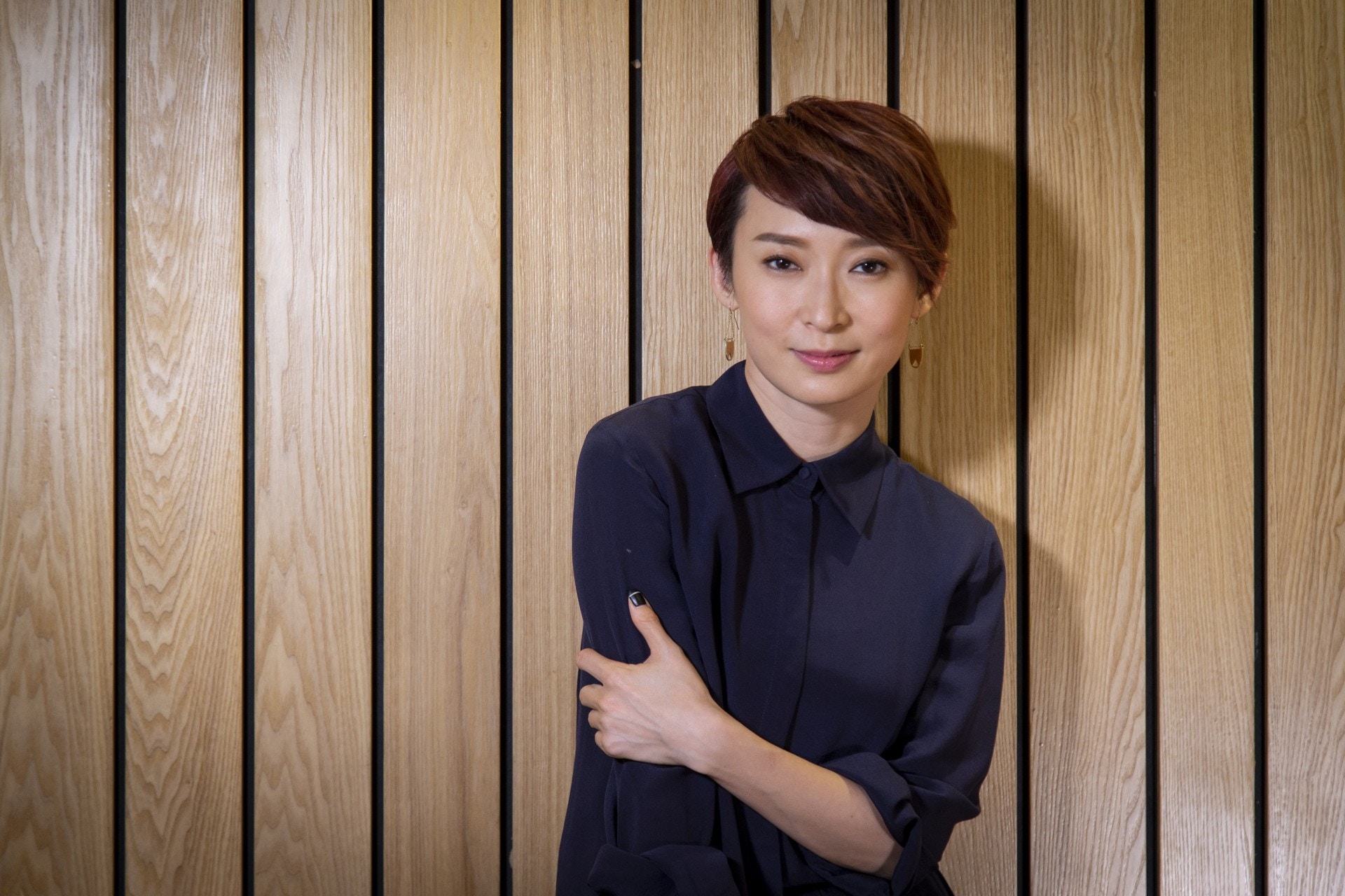 【無雙】周家怡剷青加醜妝演出　觀眾眼前一亮：「我行運喇！」