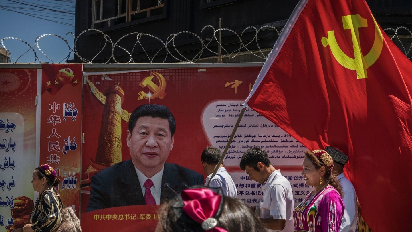 新疆自治區主席:反恐維穩鬥爭見階段成果 連續21個月沒「恐襲」 新疆自治區主席:反恐維穩鬥爭見階段成果 連續21個月沒「恐襲」