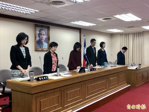 【普悠瑪出軌】台立法院哀悼傷亡民眾　藍綠均暫停競選活動
