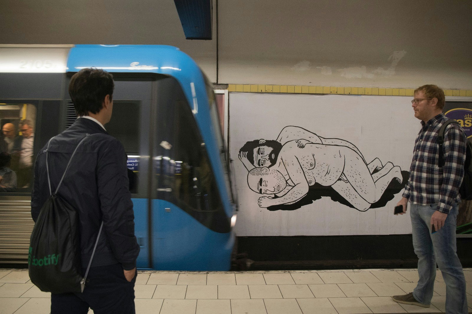 瑞典首都斯德哥爾摩自今年一月初起,所有陸上的公共交通都取消了分區車費,改以時間計價(余俊亮攝)。 瑞典首都斯德哥爾摩自今年一月初起,所有陸上的公共交通都取消了分區車費,改以時間計價(余俊亮攝)。