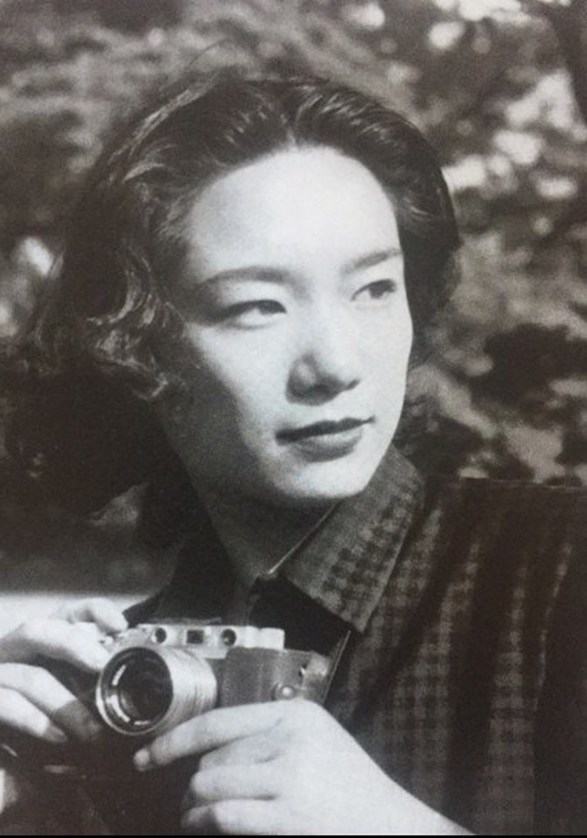 日本作家向田邦子(圖片來源:pinterest) 日本作家向田邦子(圖片來源:pinterest)