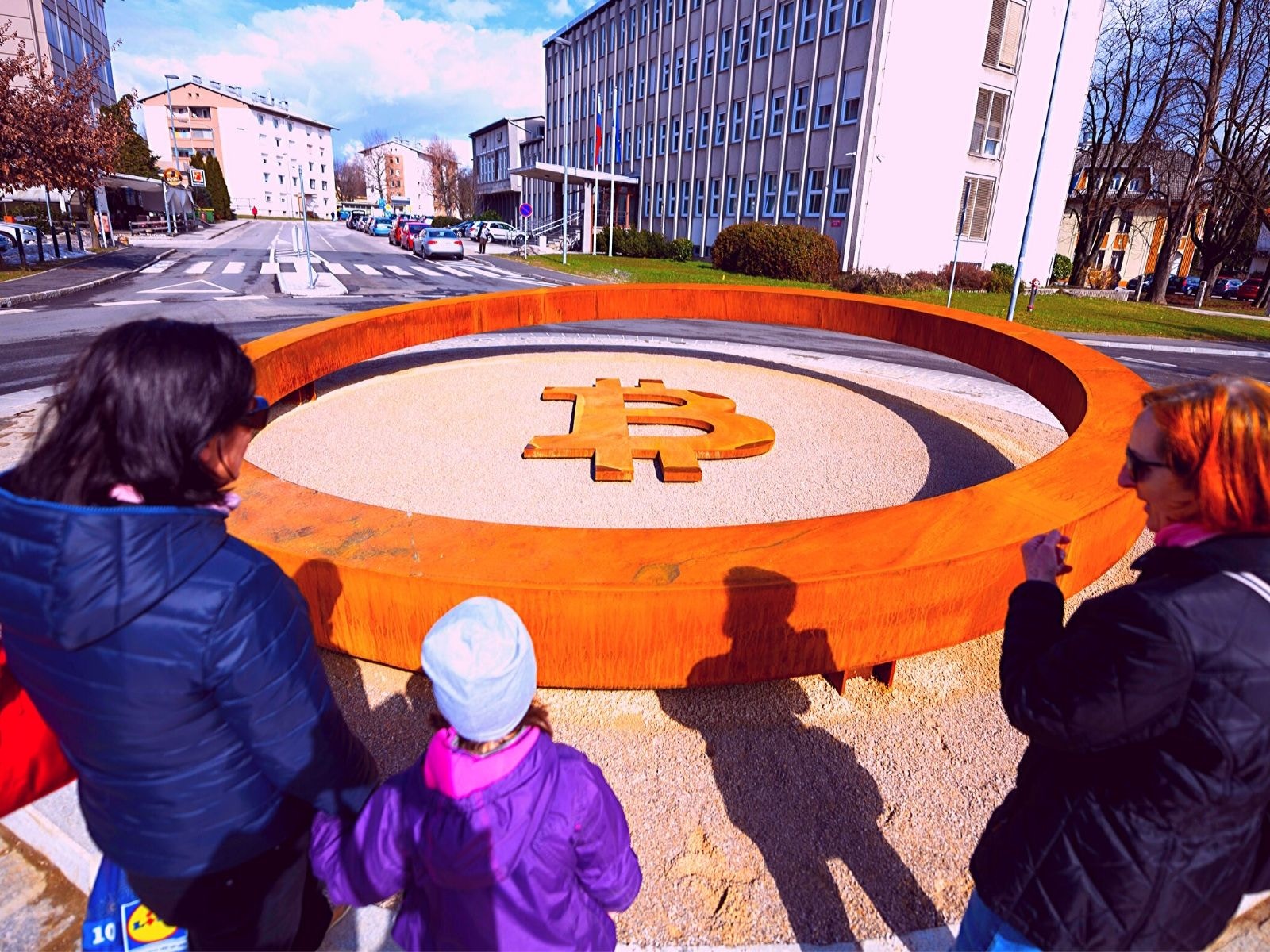 德銀：比特幣的價值完全取決於人們的信念