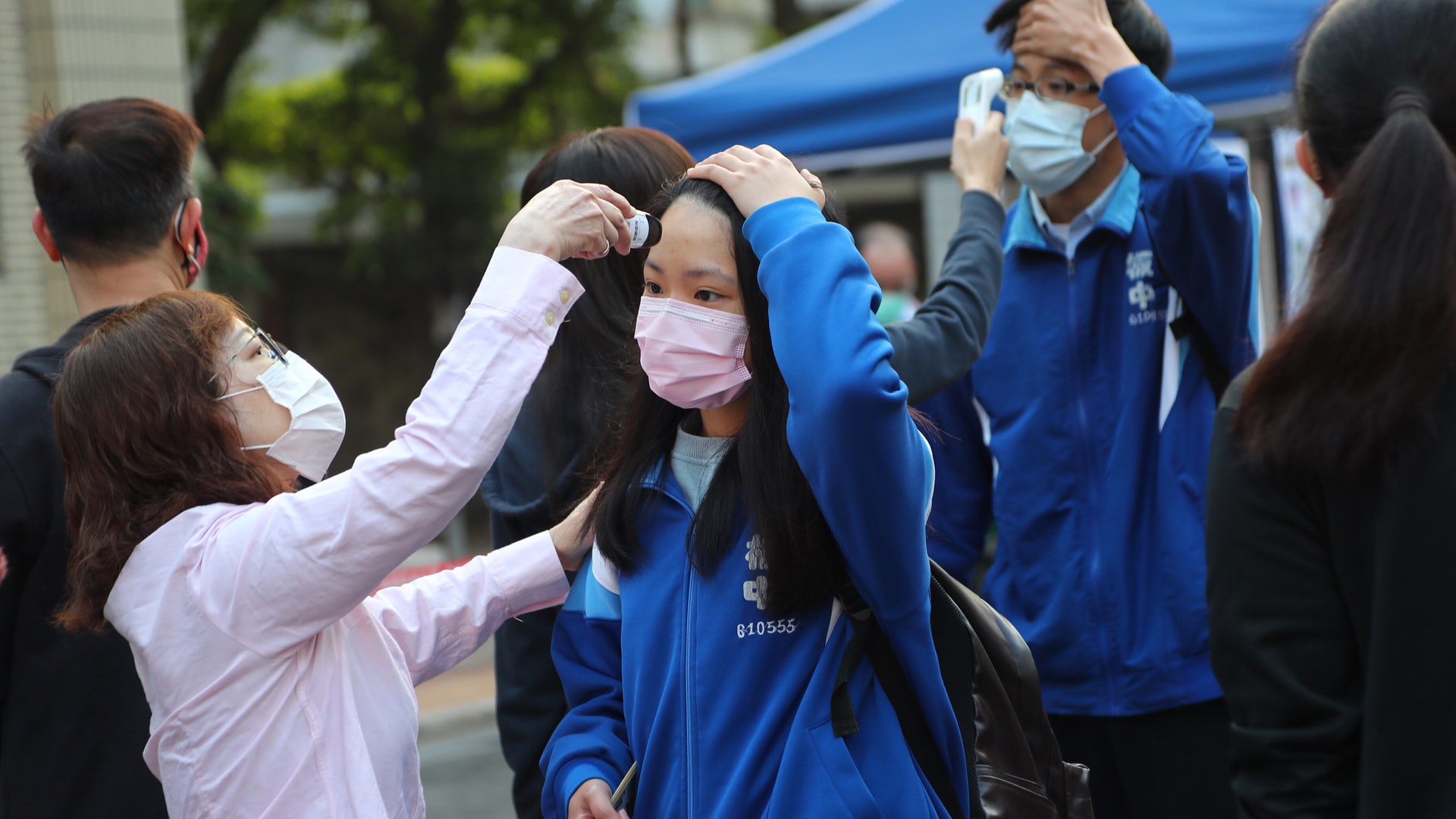 台禁高中職以下師生出境 蘇貞昌:勿因自私理由增加台人負擔 台禁高中職以下師生出境 蘇貞昌:勿因自私理由增加台人負擔