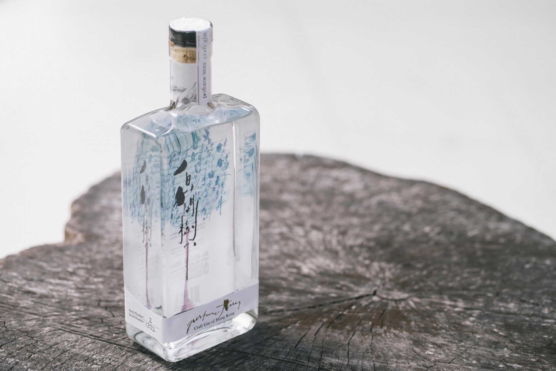 品味之旅 白蘭花陳皮氈酒奪國際大獎遊港首間氈酒廠嚐茶藝美食