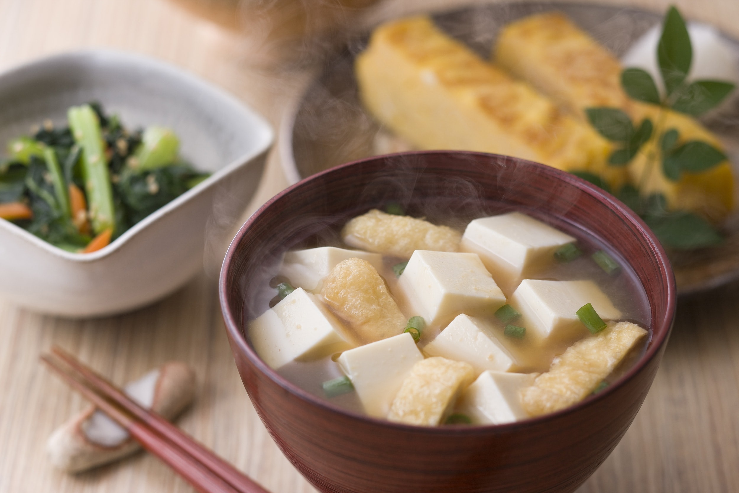 豆腐|豆腐讓人體更有效率地攝取大豆異黃酮,對調節女性荷爾蒙、抑制脂肪堆積及血糖上升等均有裨益。(資料圖片) 豆腐|豆腐讓人體更有效率地攝取大豆異黃酮,對調節女性荷爾蒙、抑制脂肪堆積及血糖上升等均有裨益。(資料圖片)