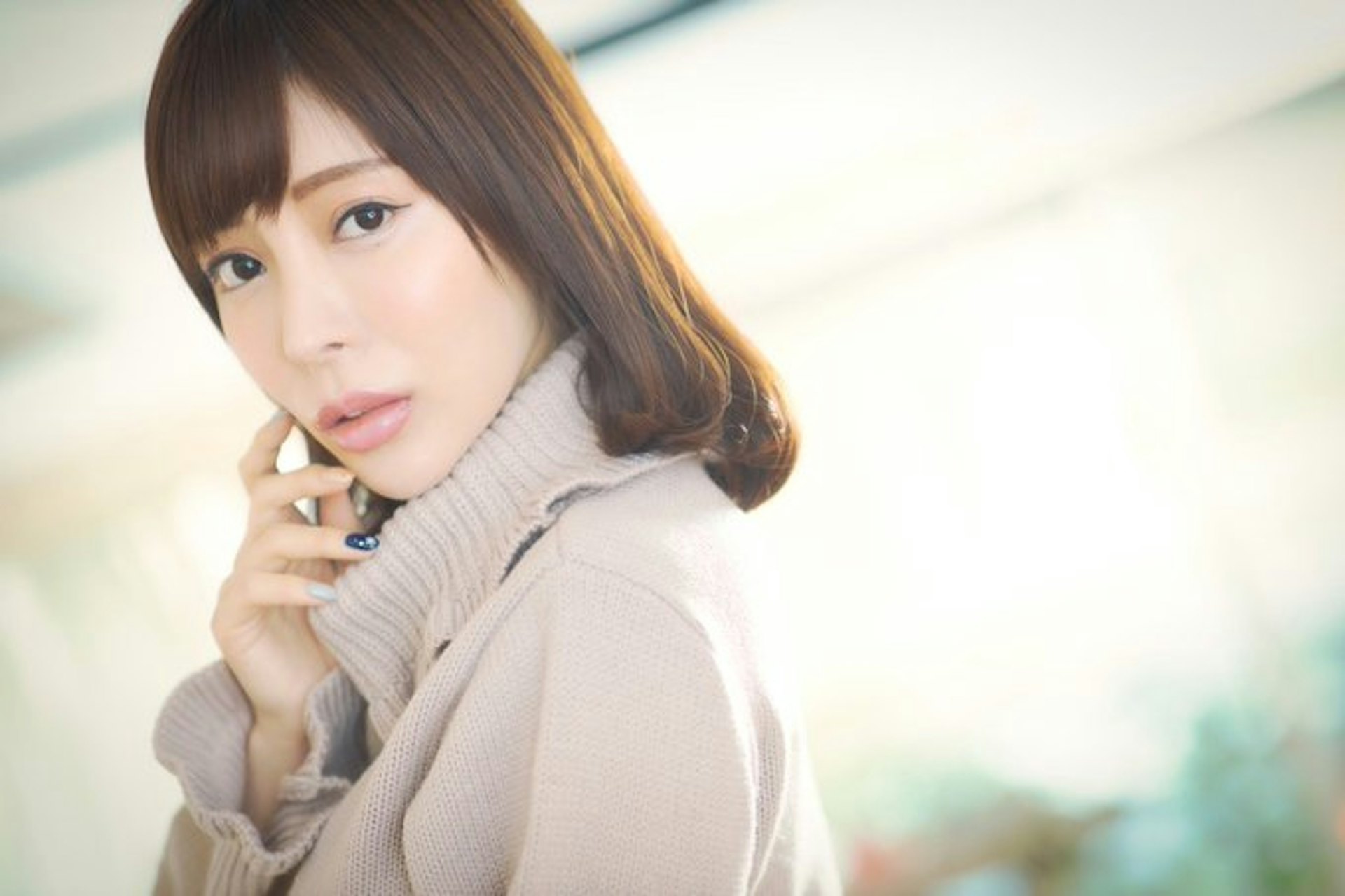 櫻井彩說寫真會是最後一次用AV女優「櫻井彩」名義拍的作品,希望和愛她的紛絲正式道別。(Twitter圖片) 櫻井彩說寫真會是最後一次用AV女優「櫻井彩」名義拍的作品,希望和愛她的紛絲正式道別。(Twitter圖片)
