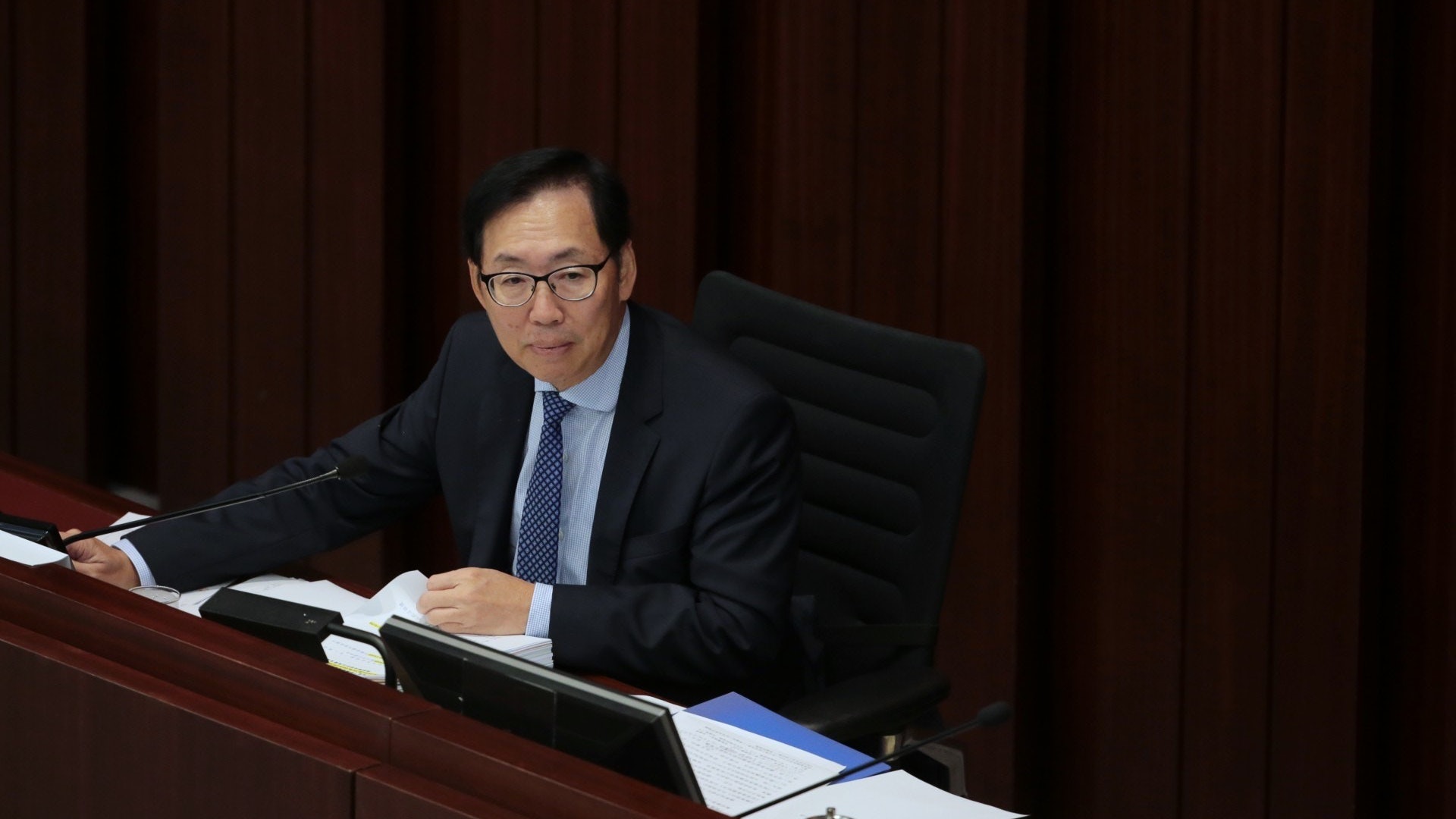 【明日大嶼】陳健波:劏房戶水深火熱 財會只需十小時傾填海撥款 【明日大嶼】陳健波:劏房戶水深火熱 財會只需十小時傾填海撥款