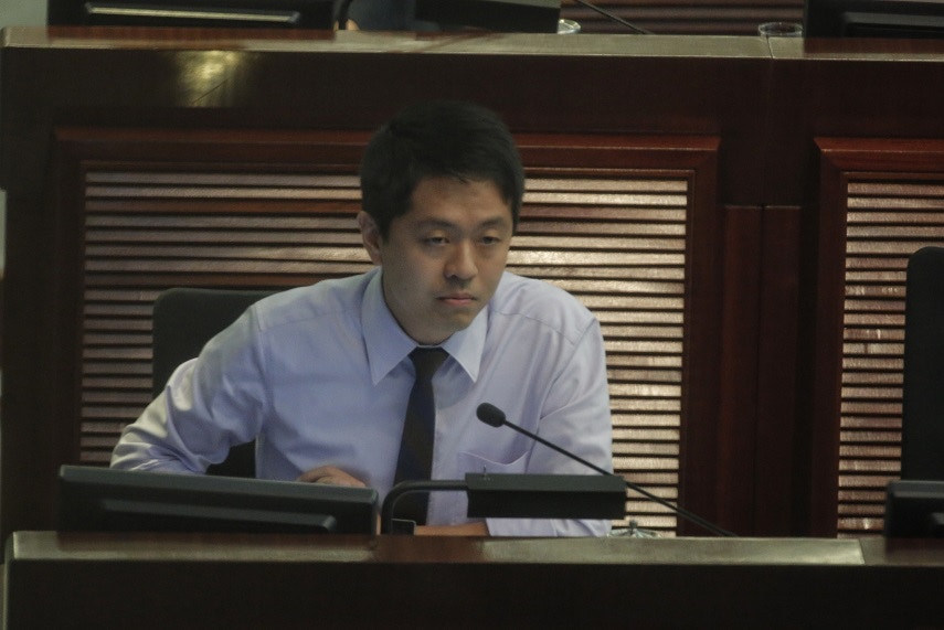 建制派都支持　許智峯成功後補加入工務委員會