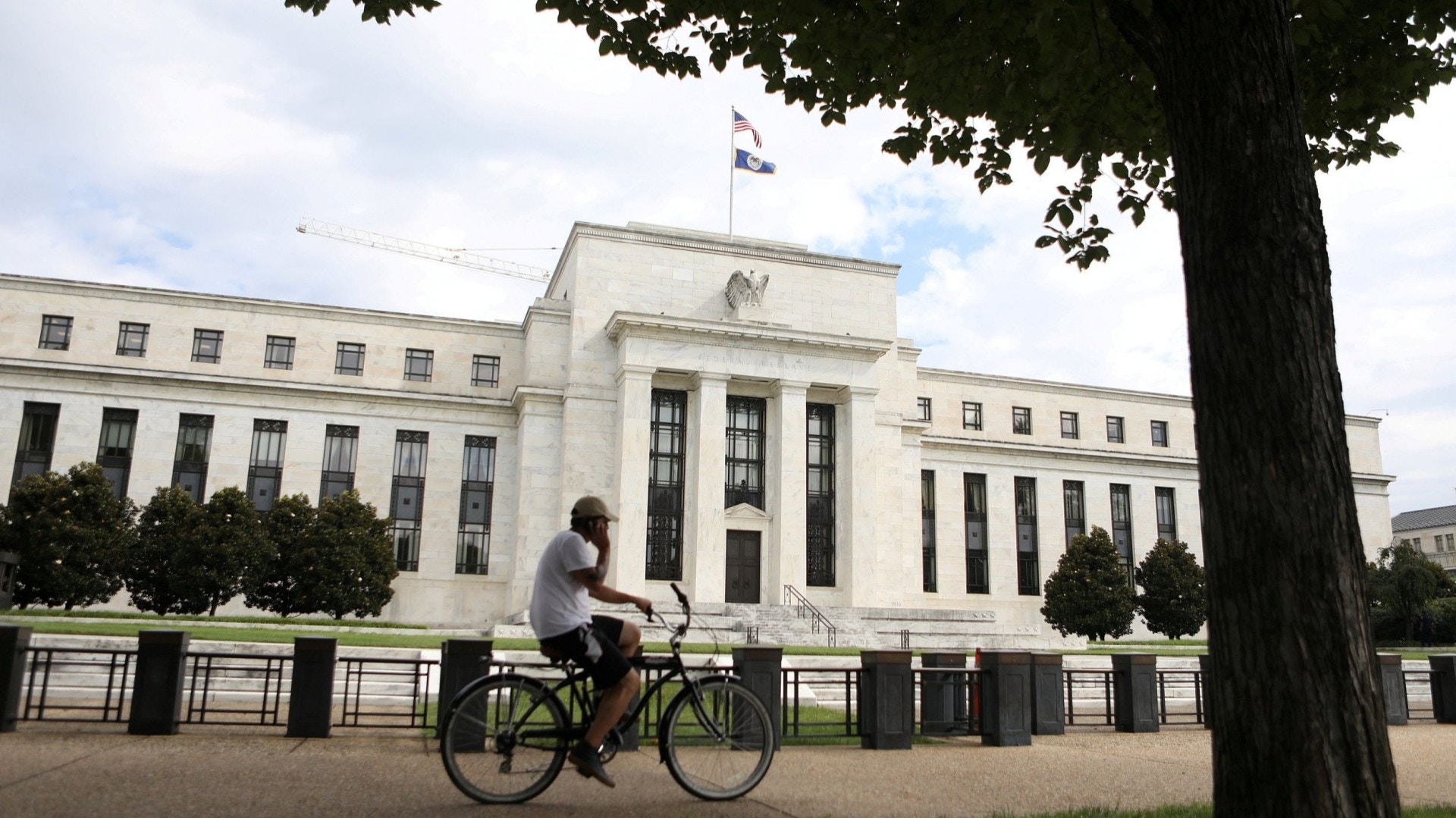 聯儲局公布議息結果維持利率不變符合市場預期