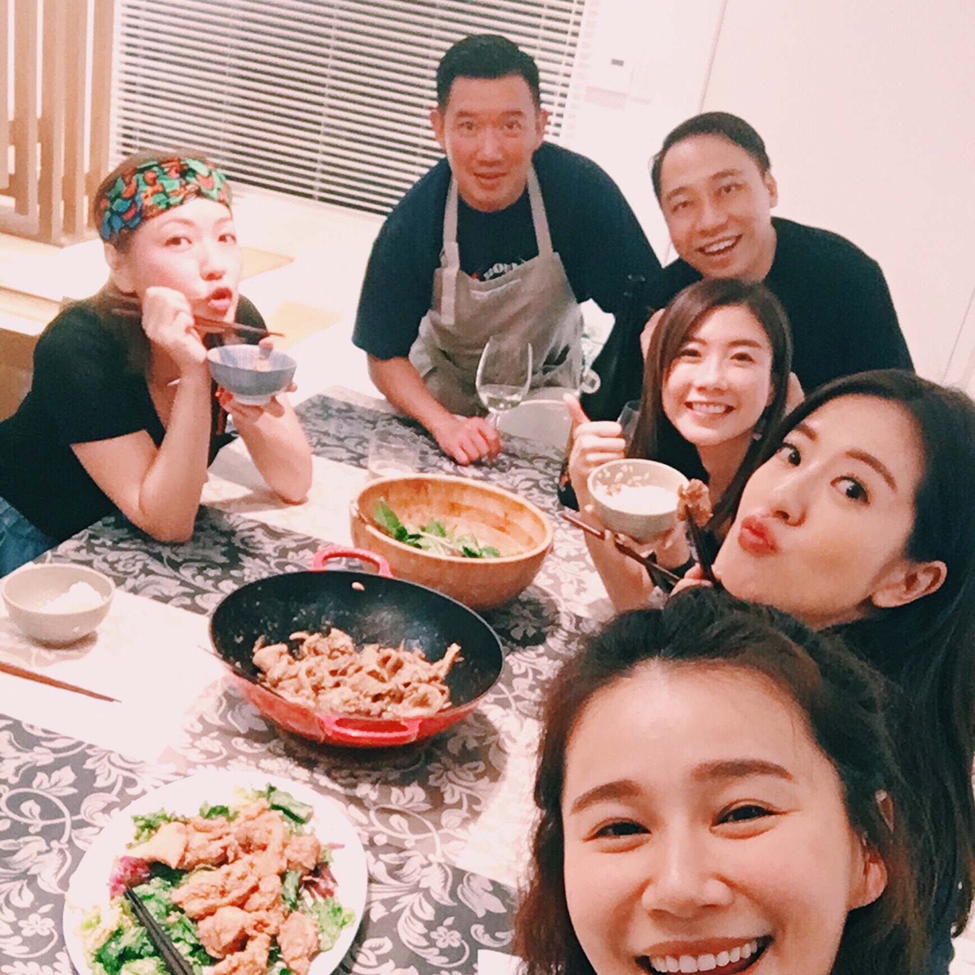 黃翠如是二人的好友,也是C君計劃的兄弟團成員之一。(Instagram: wongtsuiyu) 黃翠如是二人的好友,也是C君計劃的兄弟團成員之一。(Instagram: wongtsuiyu)
