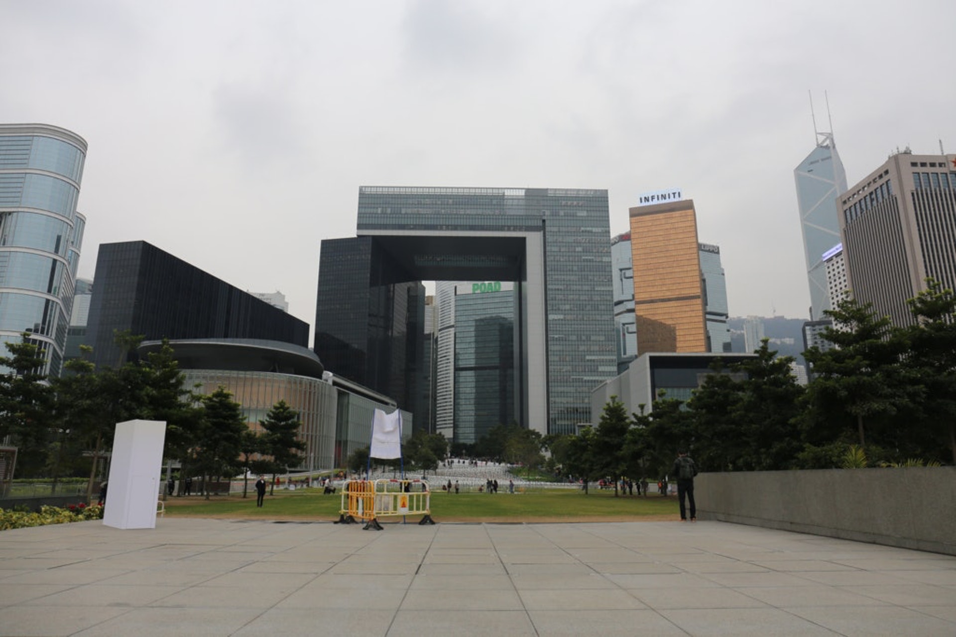 特區政府反駁美國眾議院美中經濟與安全審查委員會報告,重申外國議會不應以任何形式干預香港特別行政區的內部事務。 特區政府反駁美國眾議院美中經濟與安全審查委員會報告,重申外國議會不應以任何形式干預香港特別行政區的內部事務。