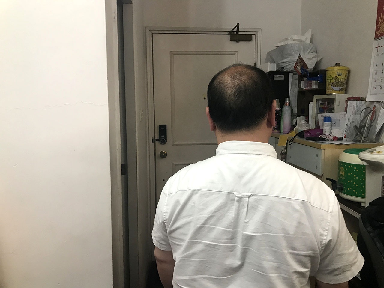 深圳邊防部隊涉霸佔香港土地，其中被佔最多的地主邱先生，接受《香港01》訪問時稱，地政曾着他私下解決，但他認為面對軍隊，難以維權。（香港01記者攝）
