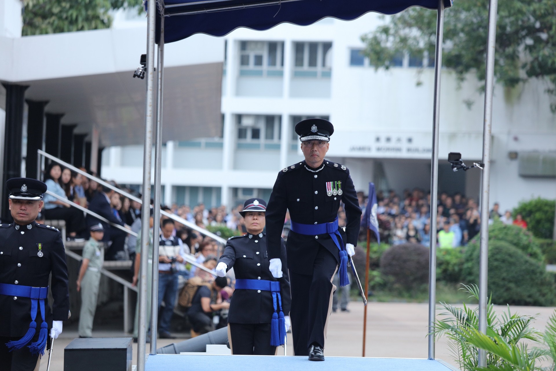 警隊副處長劉業成榮休前主禮結業操。(陳百灝攝) 警隊副處長劉業成榮休前主禮結業操。(陳百灝攝)
