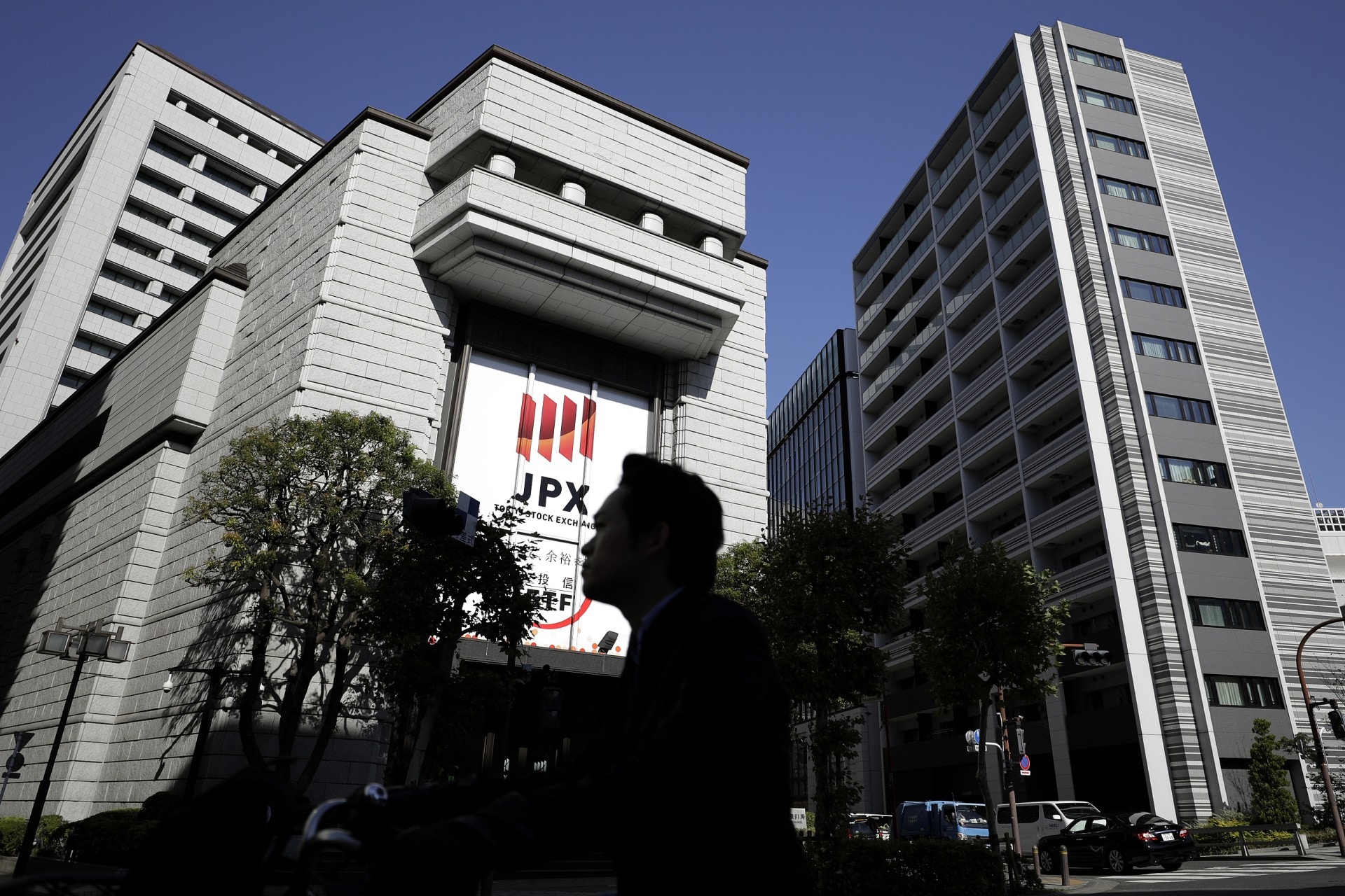 環球冧市】美股挫551點累亞太區股市早段向下日股跌近300點