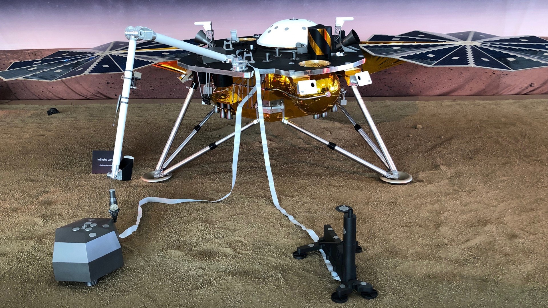 美國無人探測器「洞察號」將嘗試着陸火星