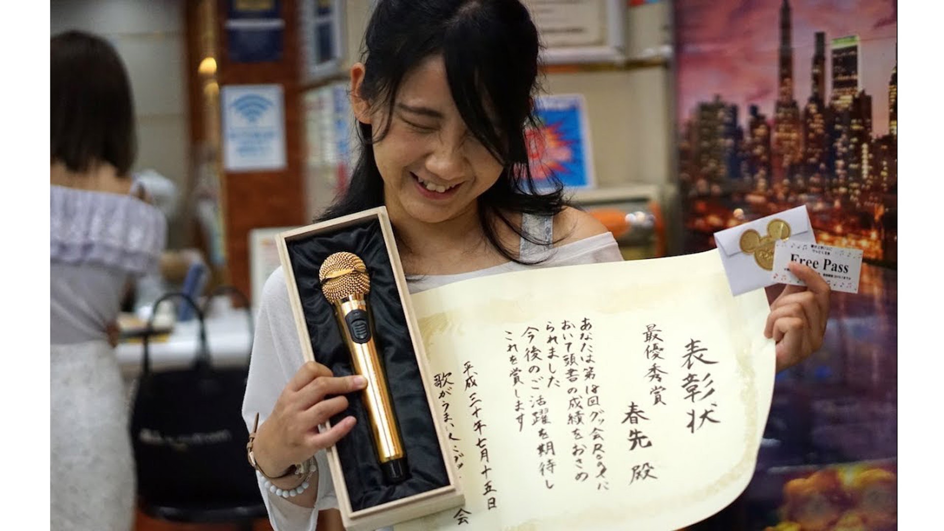 春先曾拿過「歌が上手い人にグッとくる会」組織舉辦的比賽冠軍。(網上圖片) 春先曾拿過「歌が上手い人にグッとくる会」組織舉辦的比賽冠軍。(網上圖片)