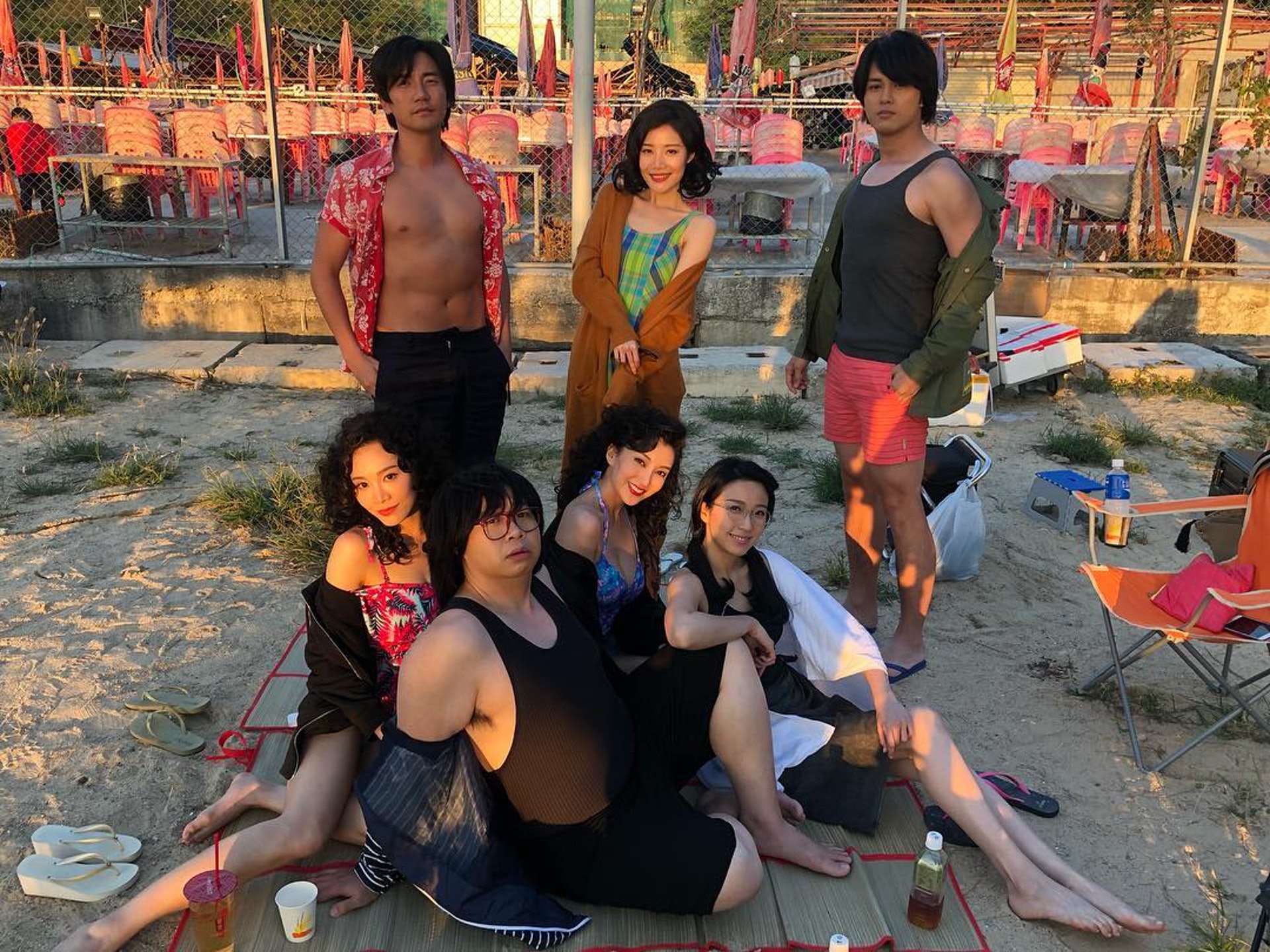 洪永城、何遠東、何廣沛亦有同場,但當然冇一班女角咁搶鏡啦。 洪永城、何遠東、何廣沛亦有同場,但當然冇一班女角咁搶鏡啦。