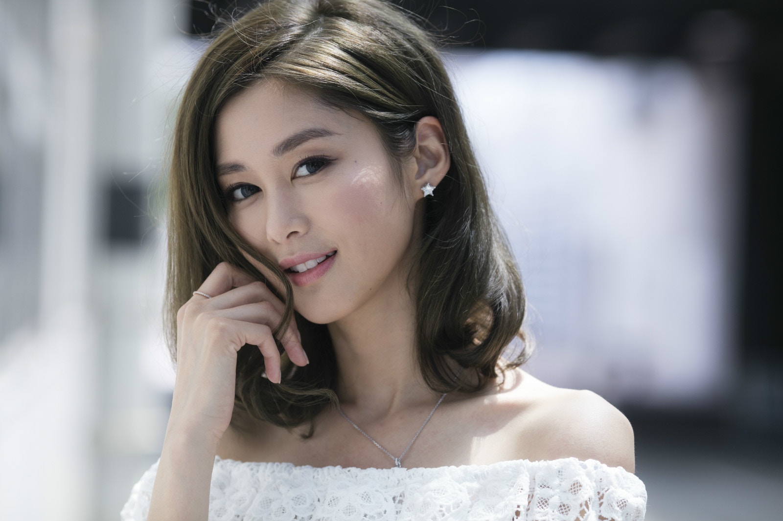 影片】岑麗香唔認女神：「唔會刻意減肥，一定要食到滿足！」