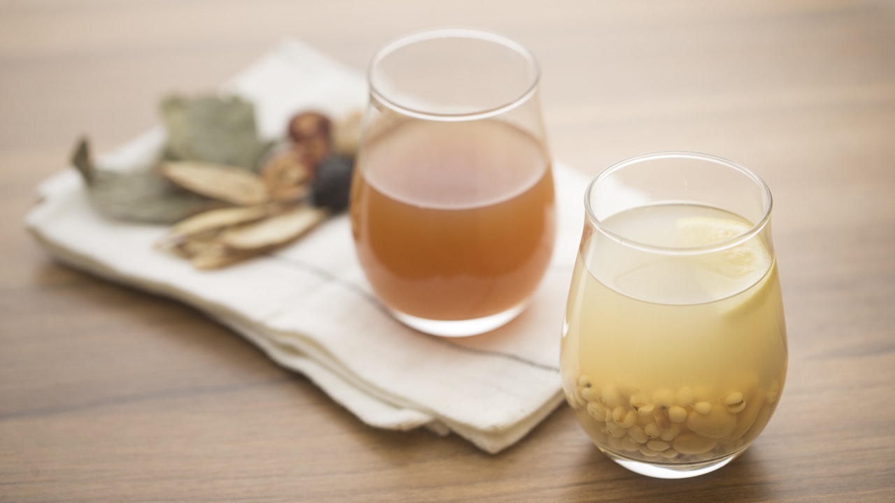 【健康湯水食譜】酸梅湯檸檬薏米蜜棗水 消滯不宜多1杯就夠 【健康湯水食譜】酸梅湯檸檬薏米蜜棗水 消滯不宜多1杯就夠